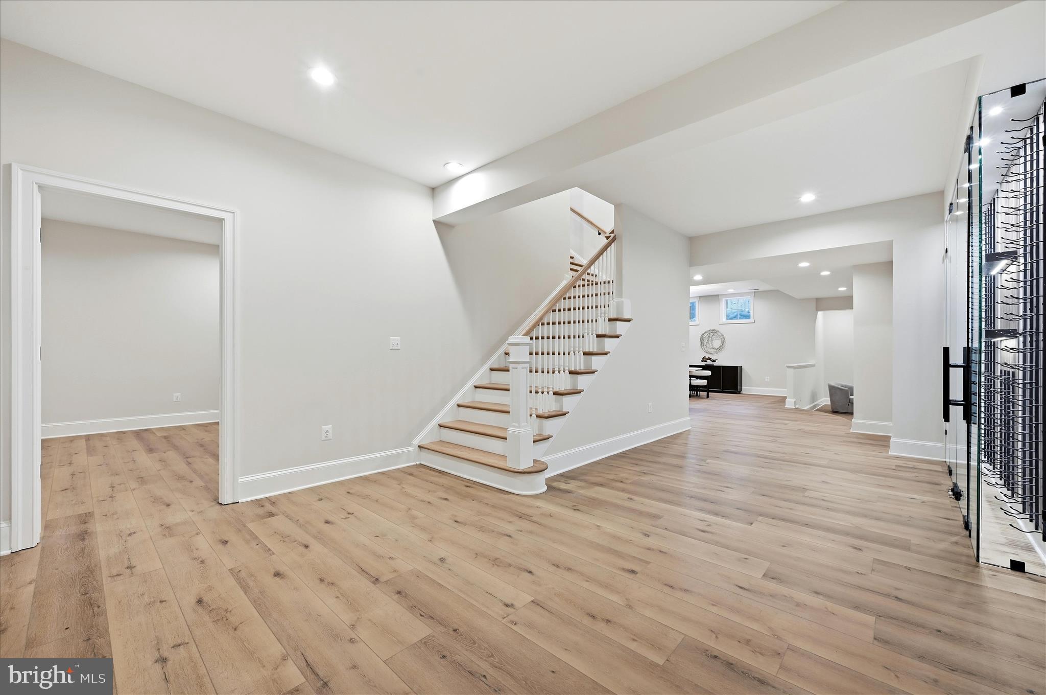 RED HILL - Residential