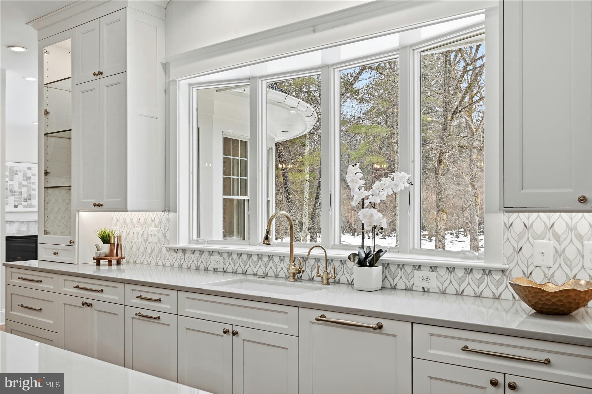 RED HILL - Residential