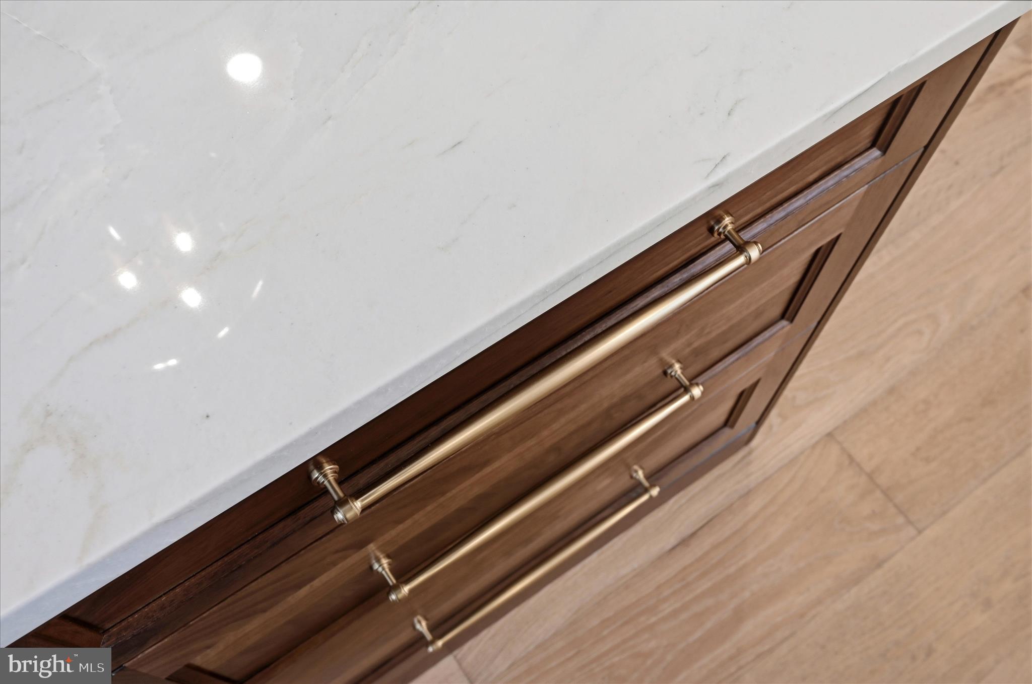 RED HILL - Residential