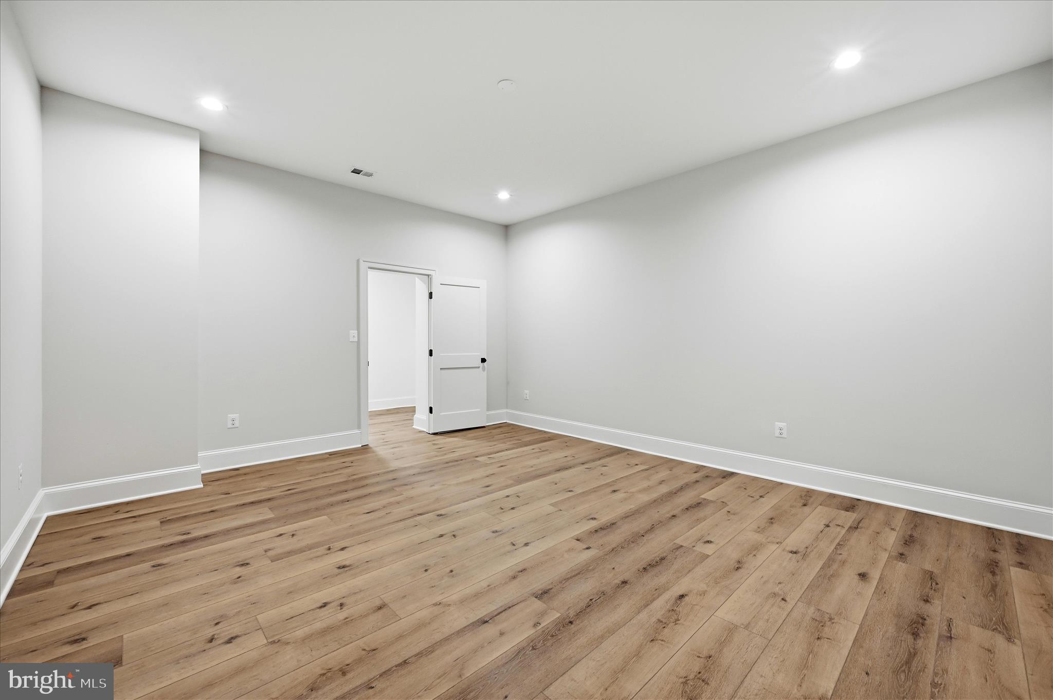 RED HILL - Residential