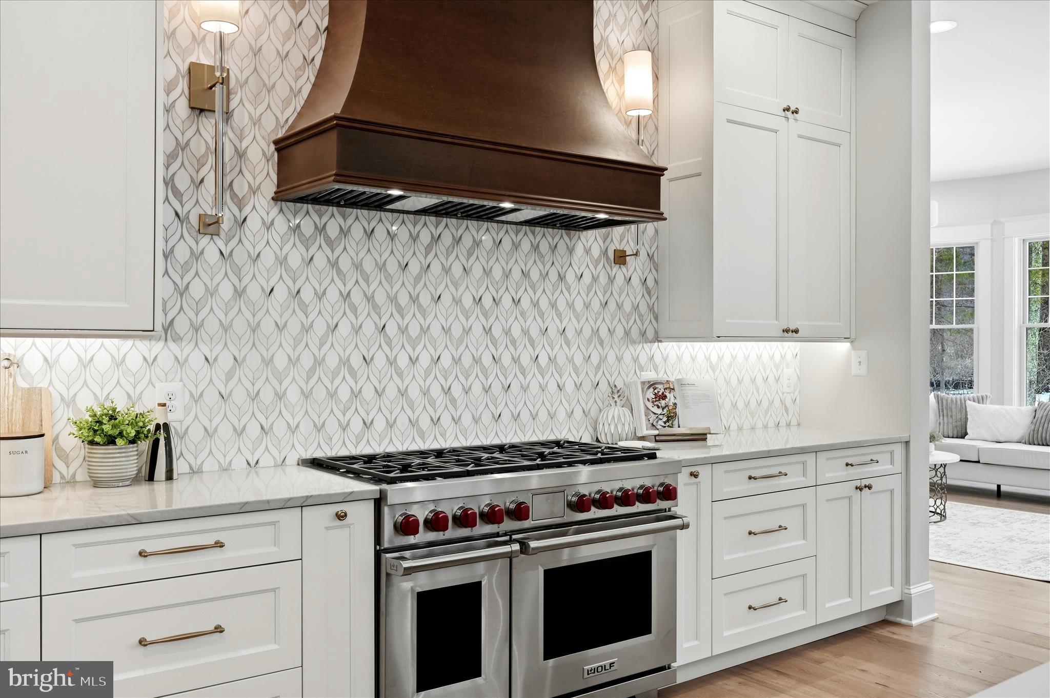 RED HILL - Residential