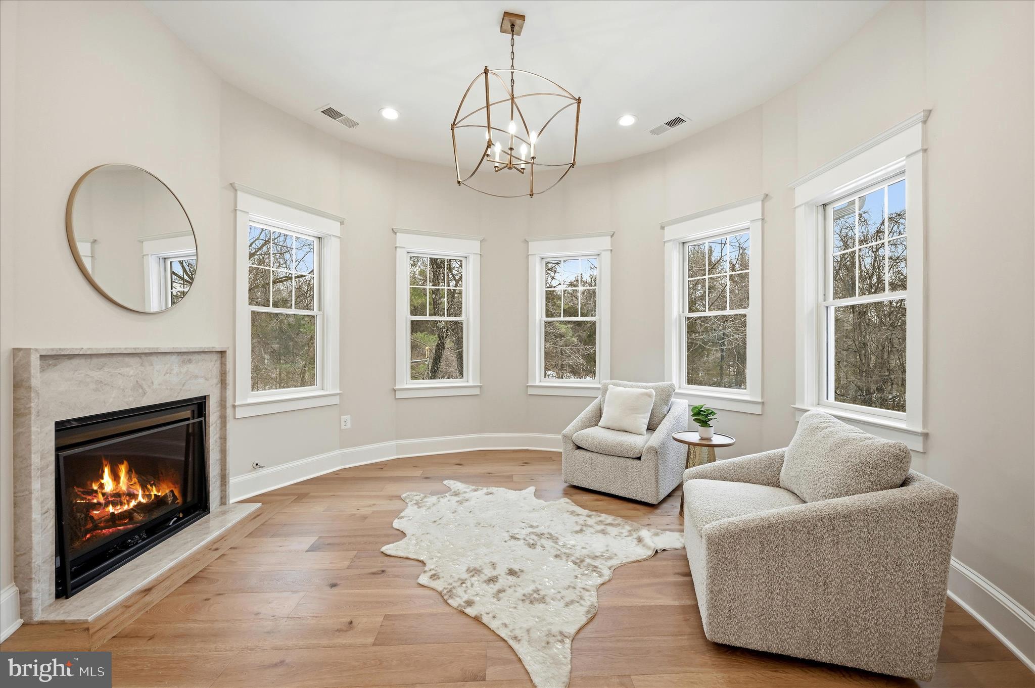 RED HILL - Residential