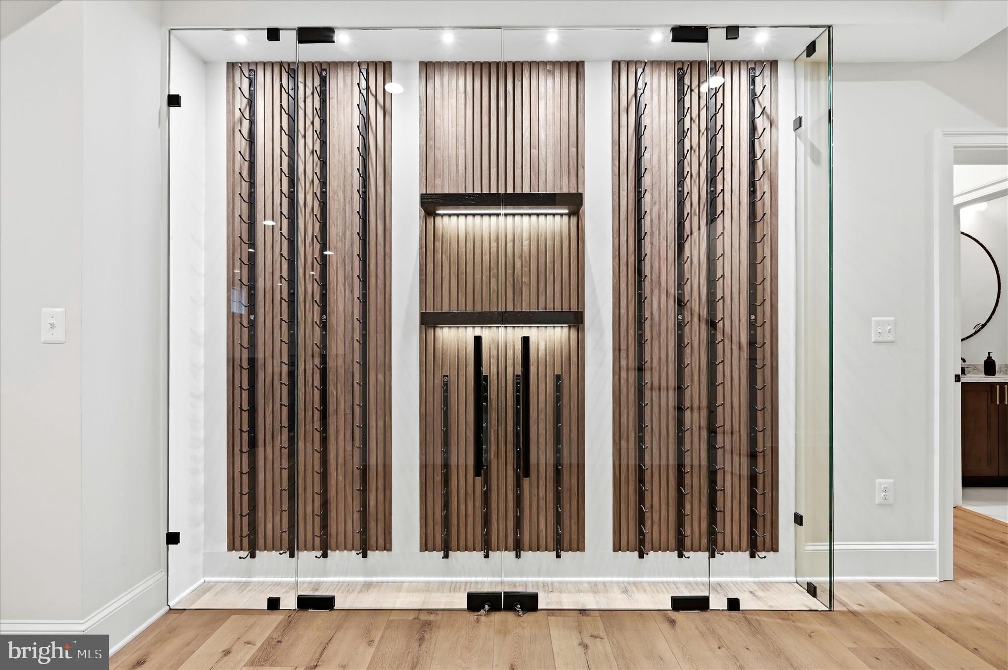 RED HILL - Residential