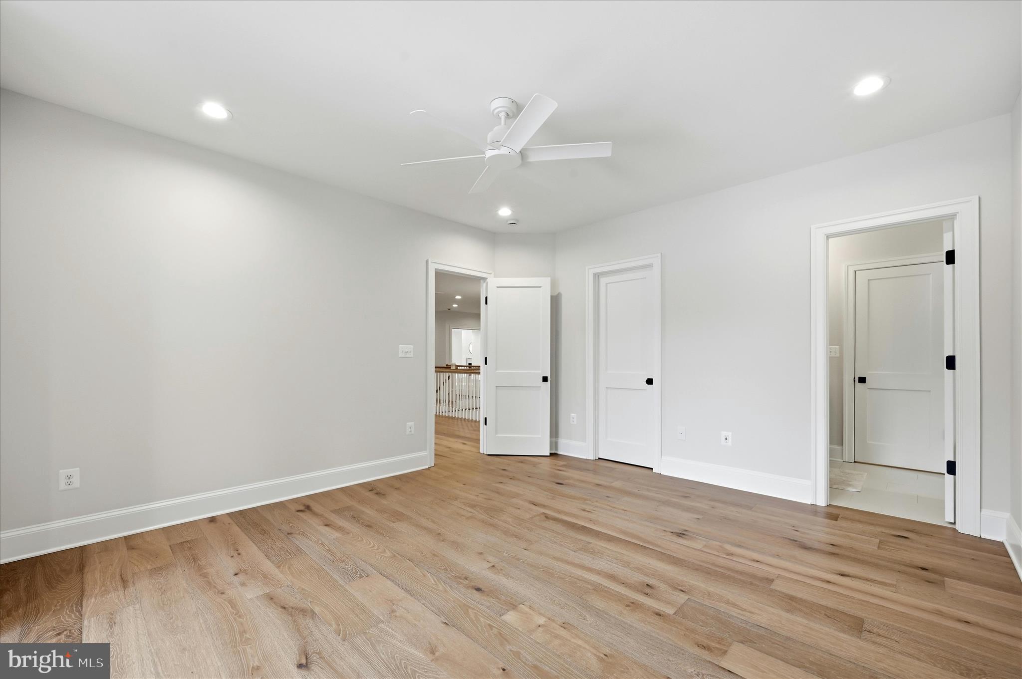 RED HILL - Residential