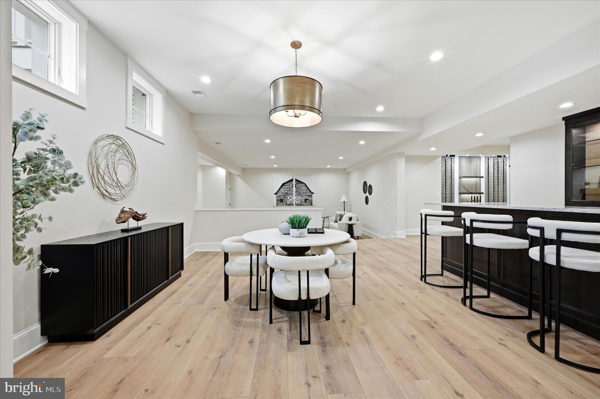 RED HILL - Residential