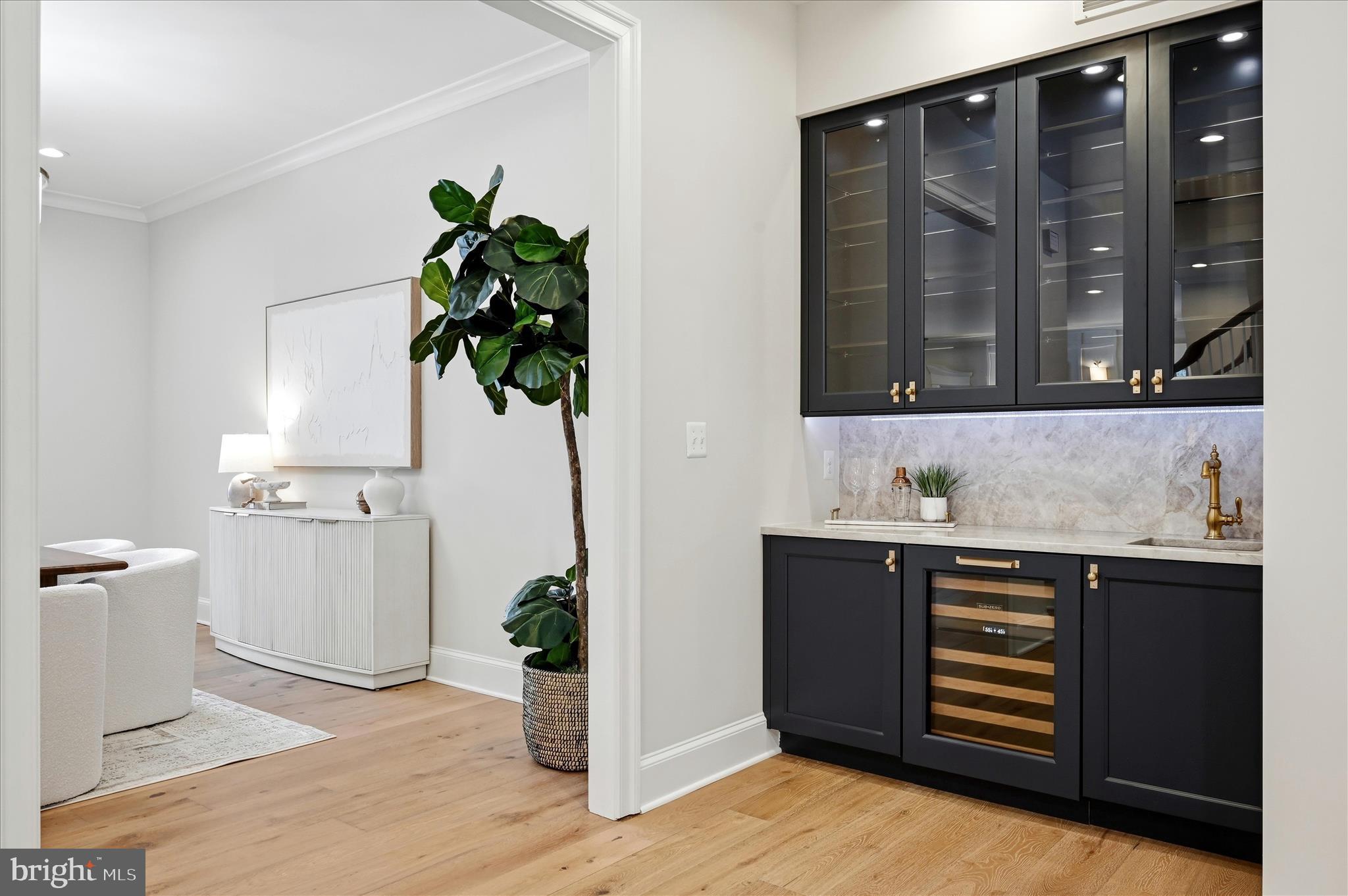 RED HILL - Residential