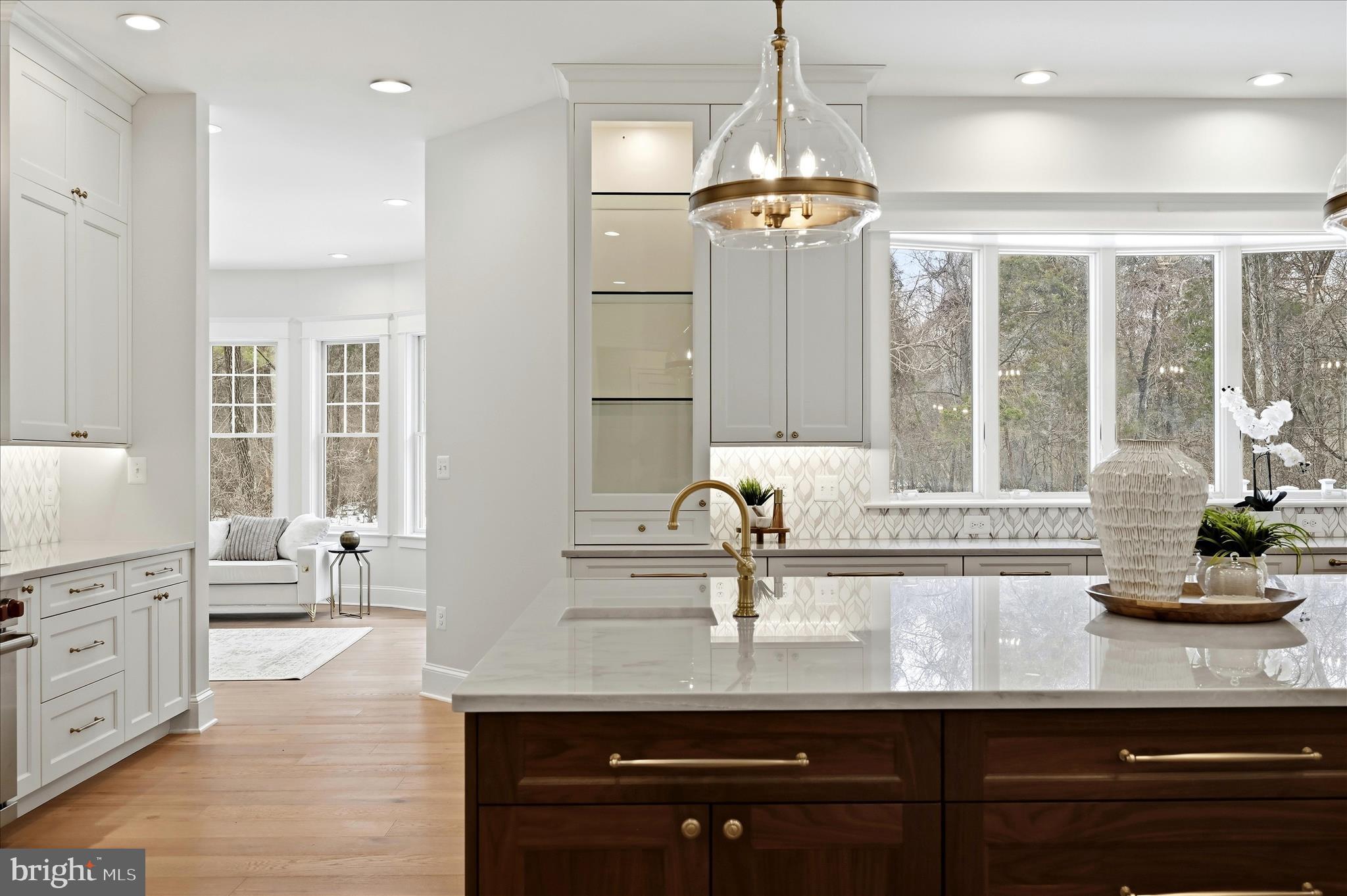 RED HILL - Residential