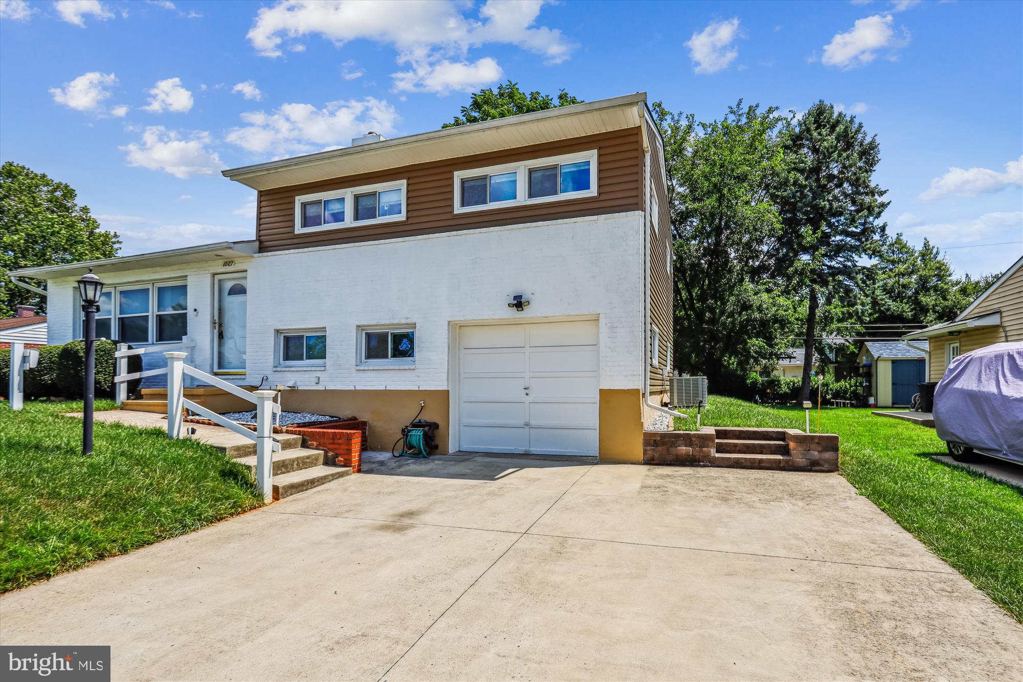 1007 MARKSWORTH ROAD