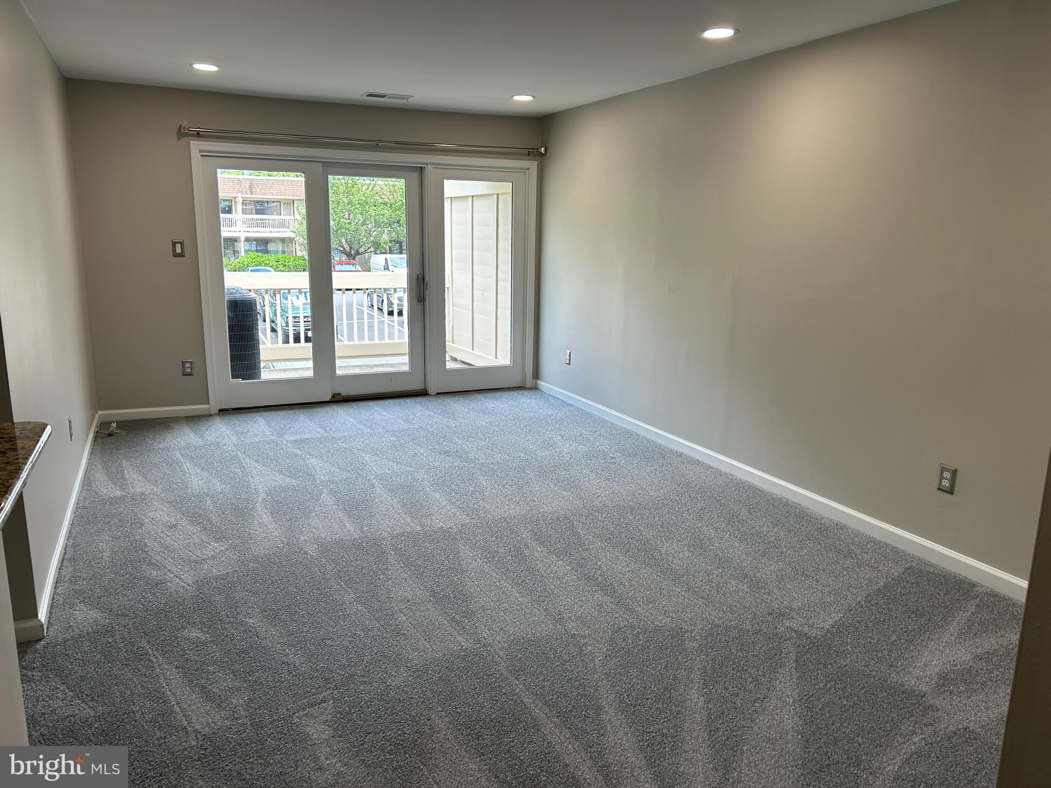 CARDINAL FOREST - Residential Lease