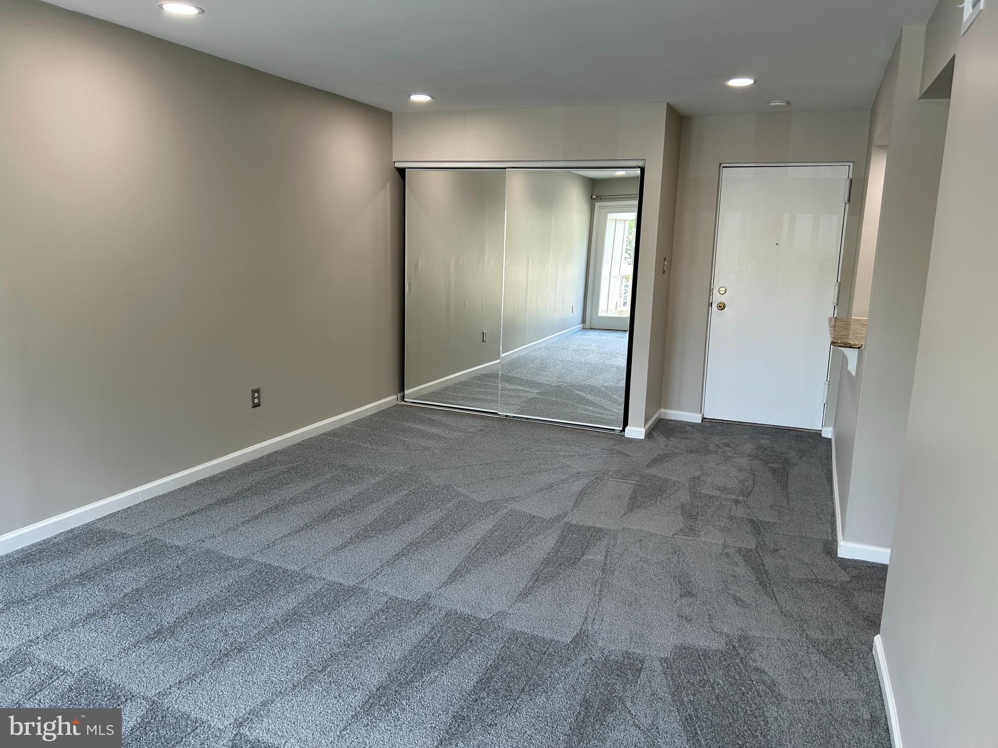 CARDINAL FOREST - Residential Lease