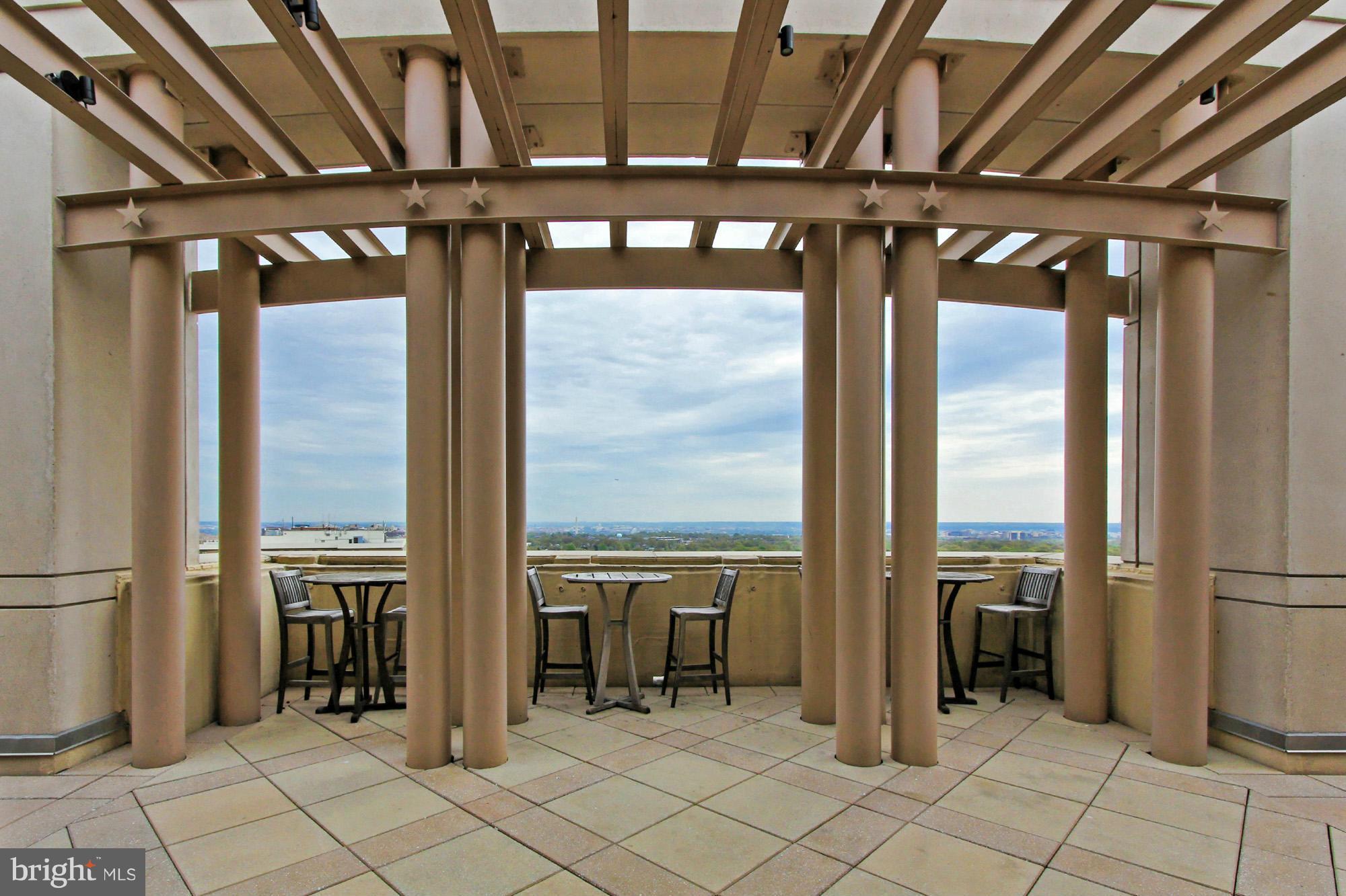 LIBERTY CENTER - Residential Lease