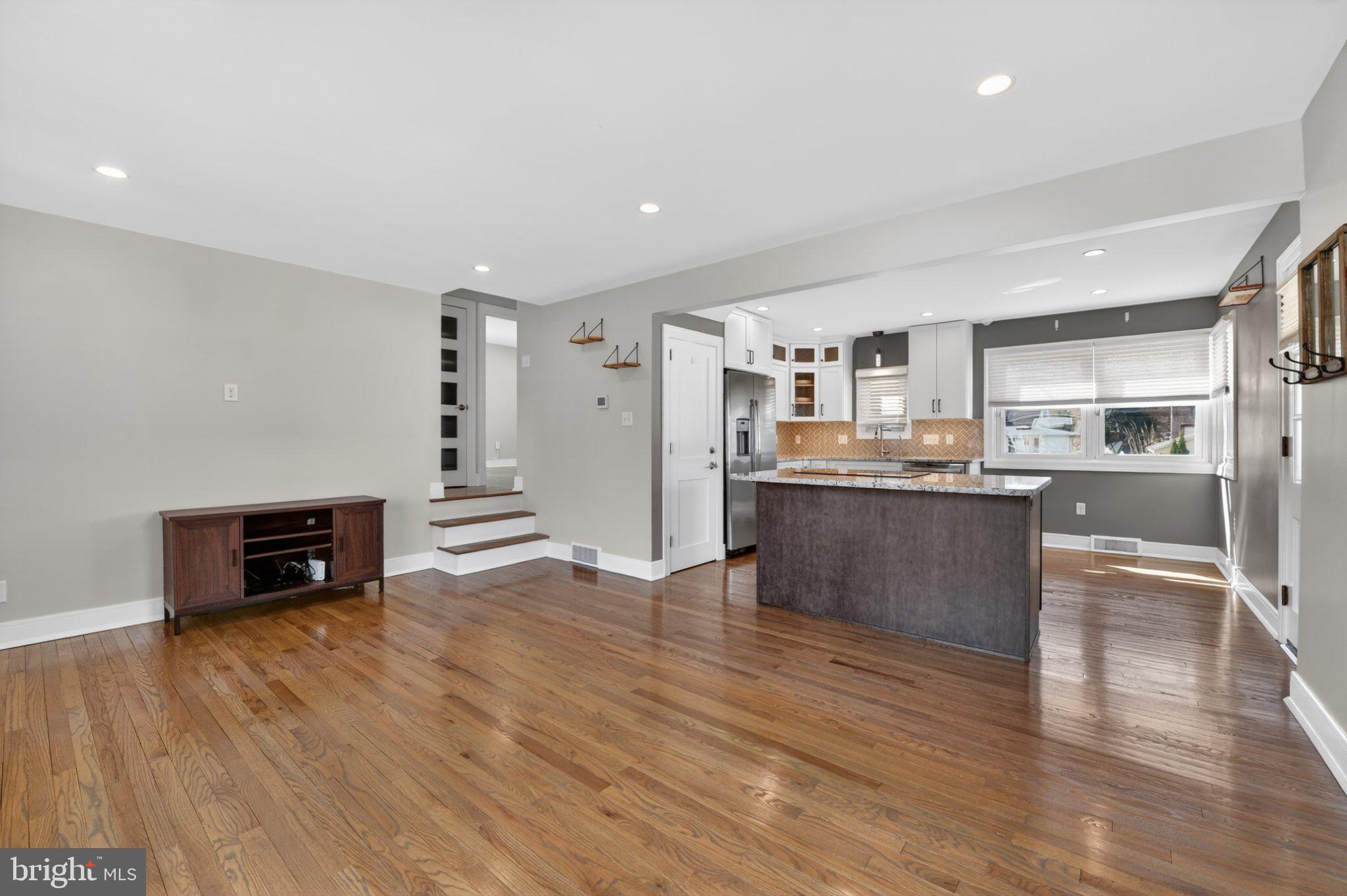 SHILLINGTON - Residential