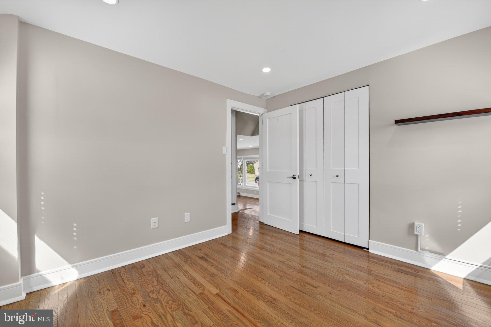 SHILLINGTON - Residential