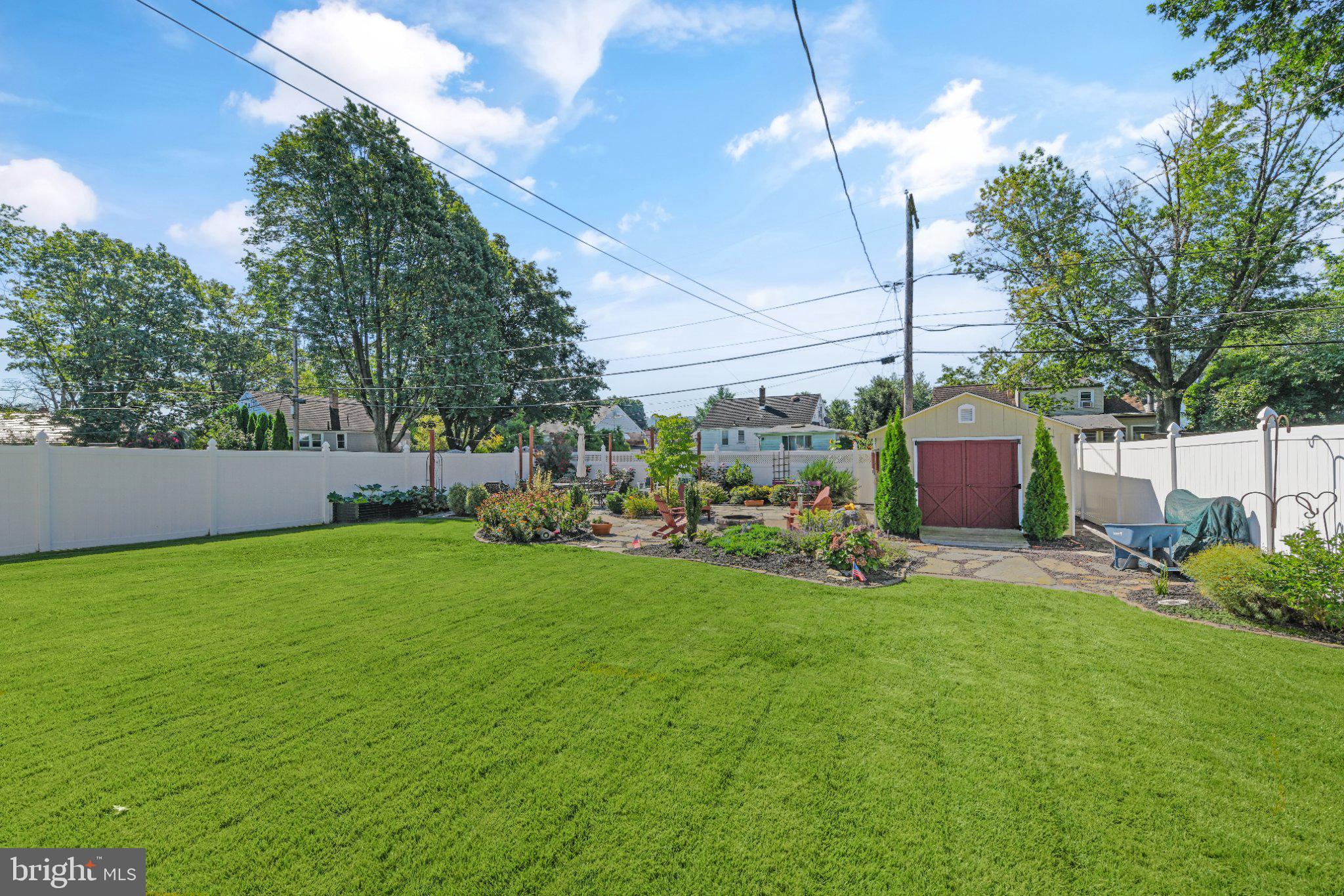 SHILLINGTON - Residential