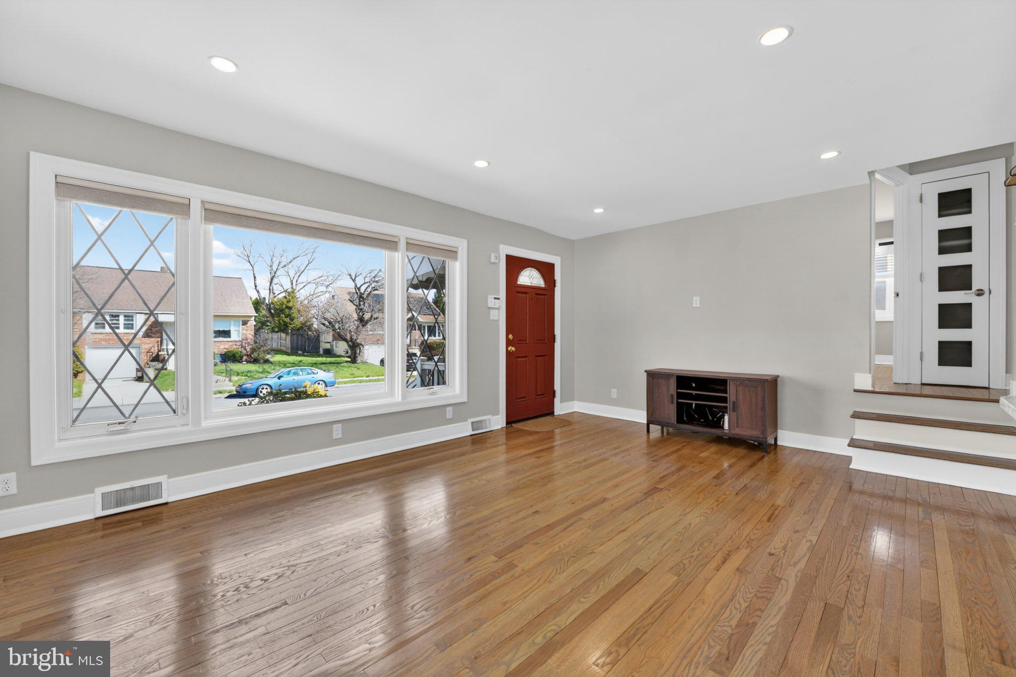 SHILLINGTON - Residential