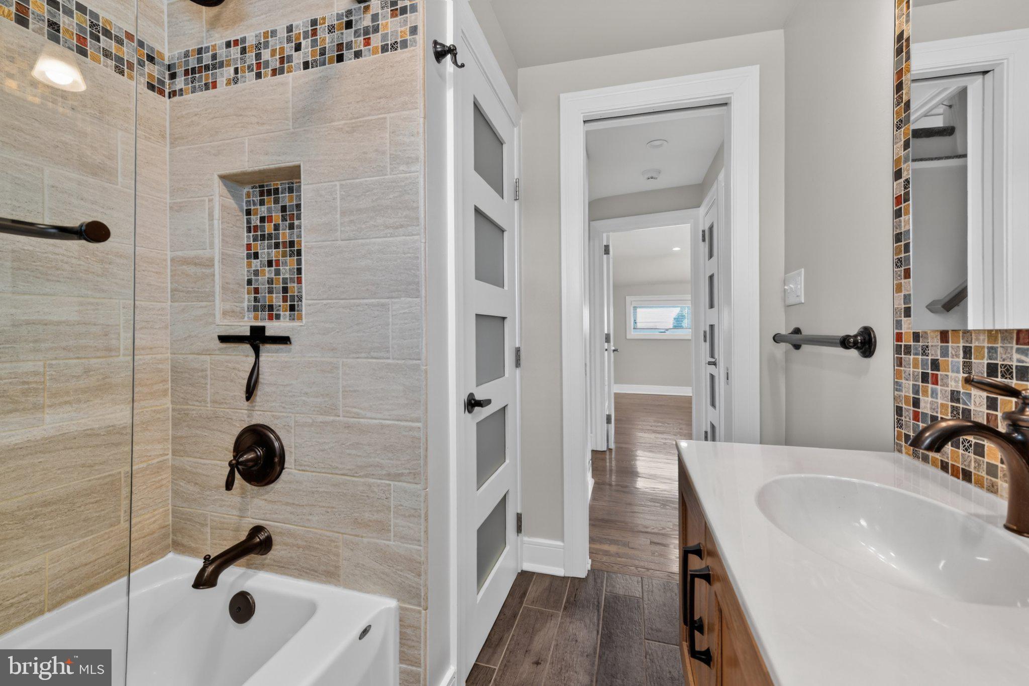 SHILLINGTON - Residential