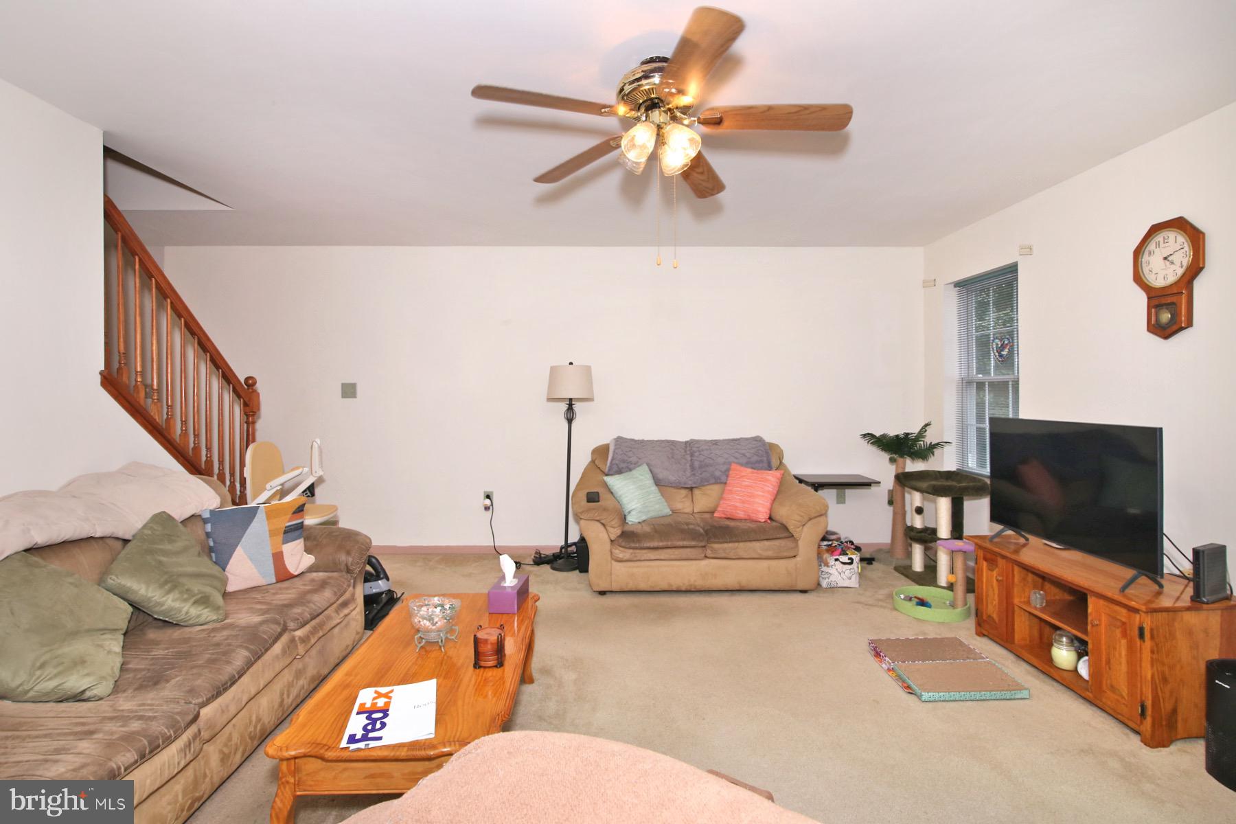 339 CAMBRIDGE LANE