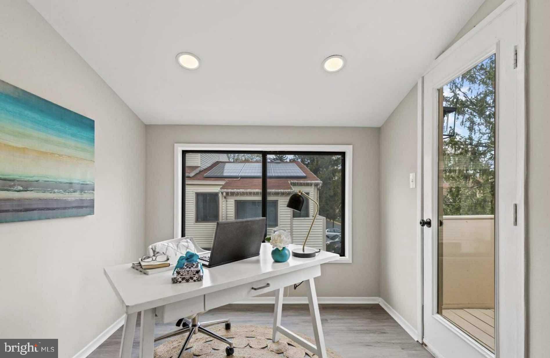 NATHANS HILL - Residential Lease