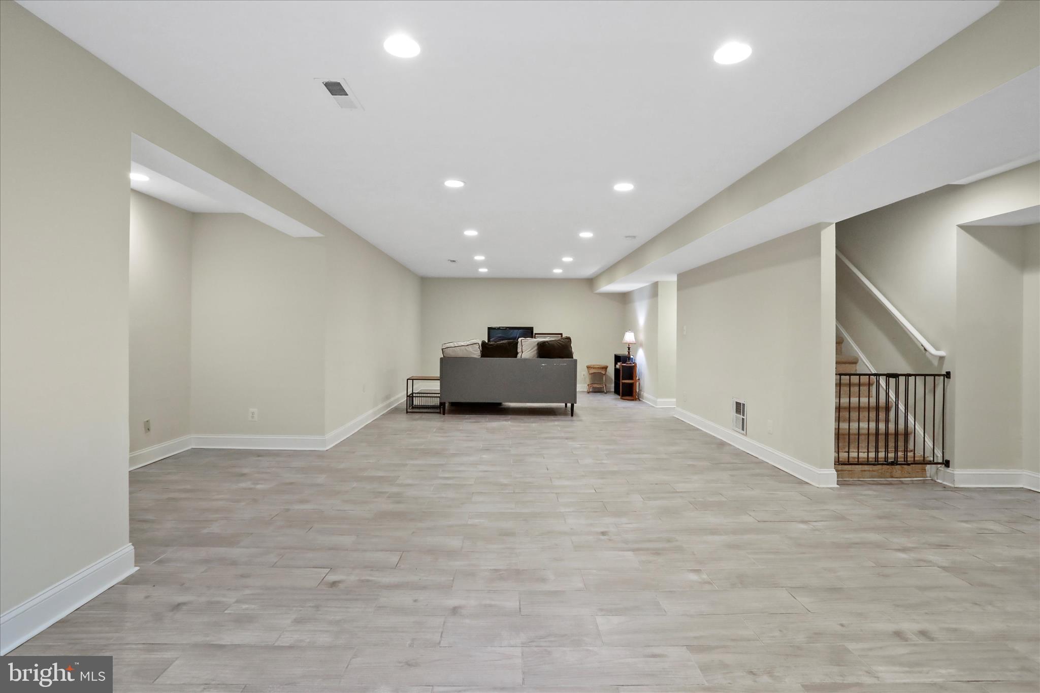 RAVENWING - Residential