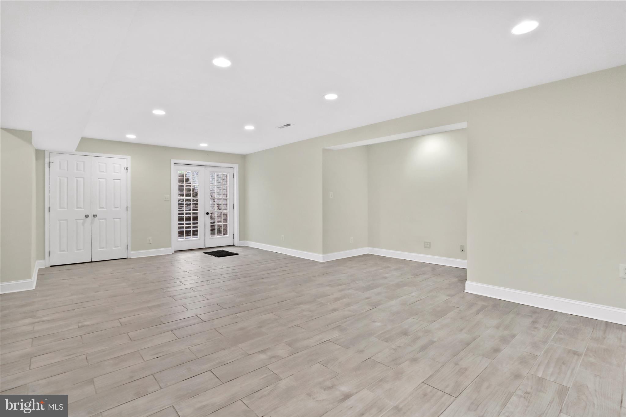 RAVENWING - Residential