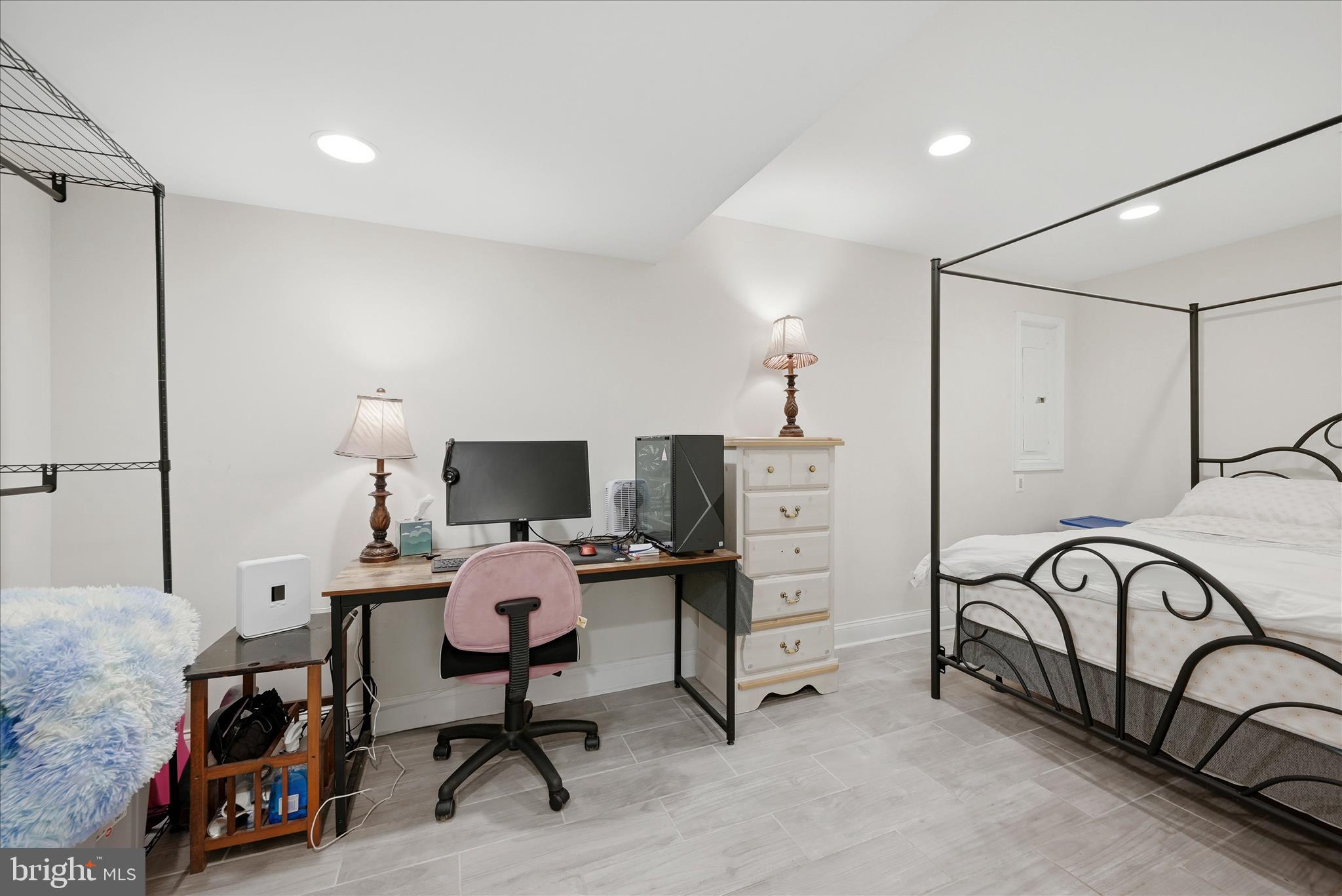 RAVENWING - Residential