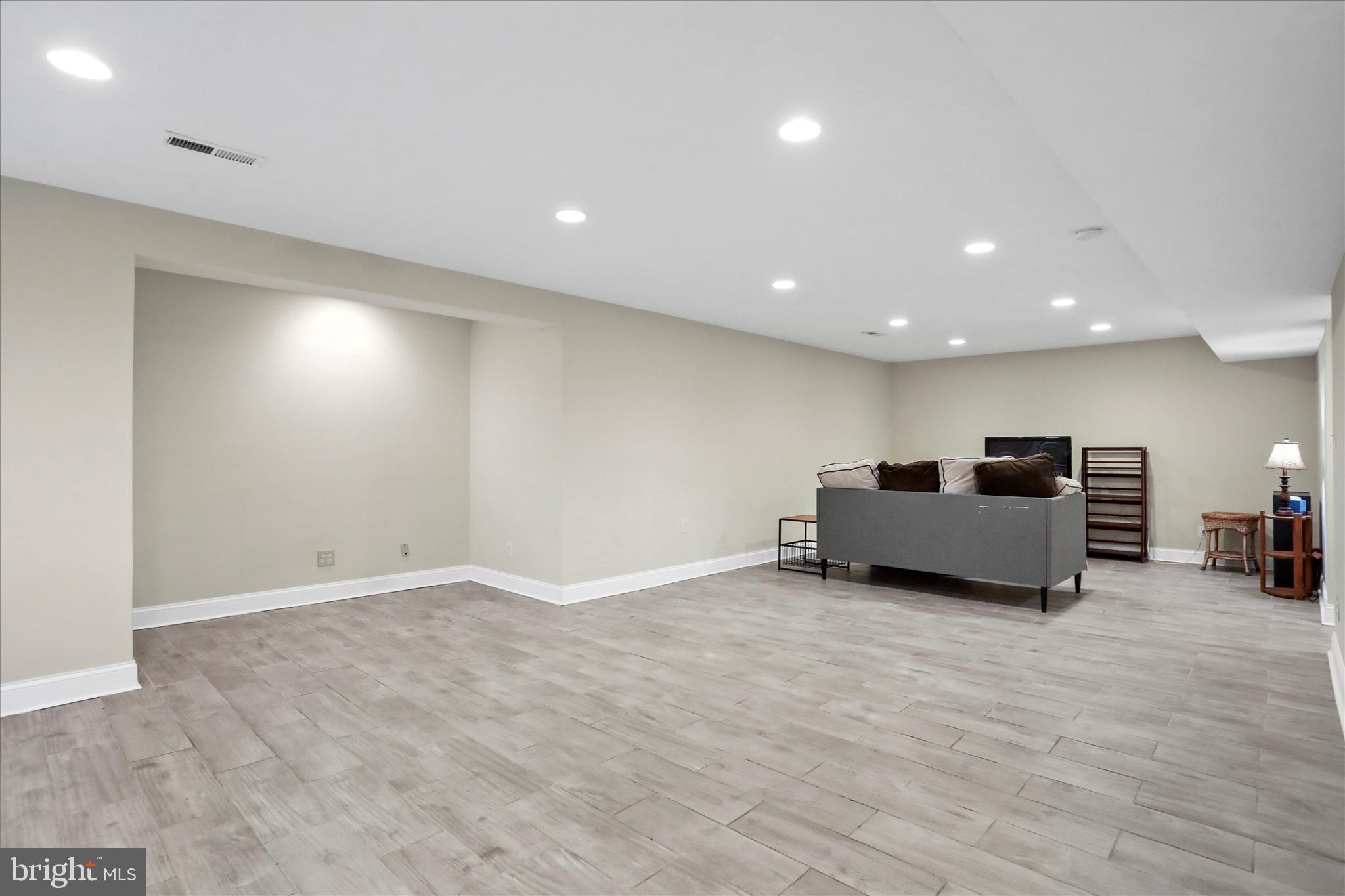 RAVENWING - Residential