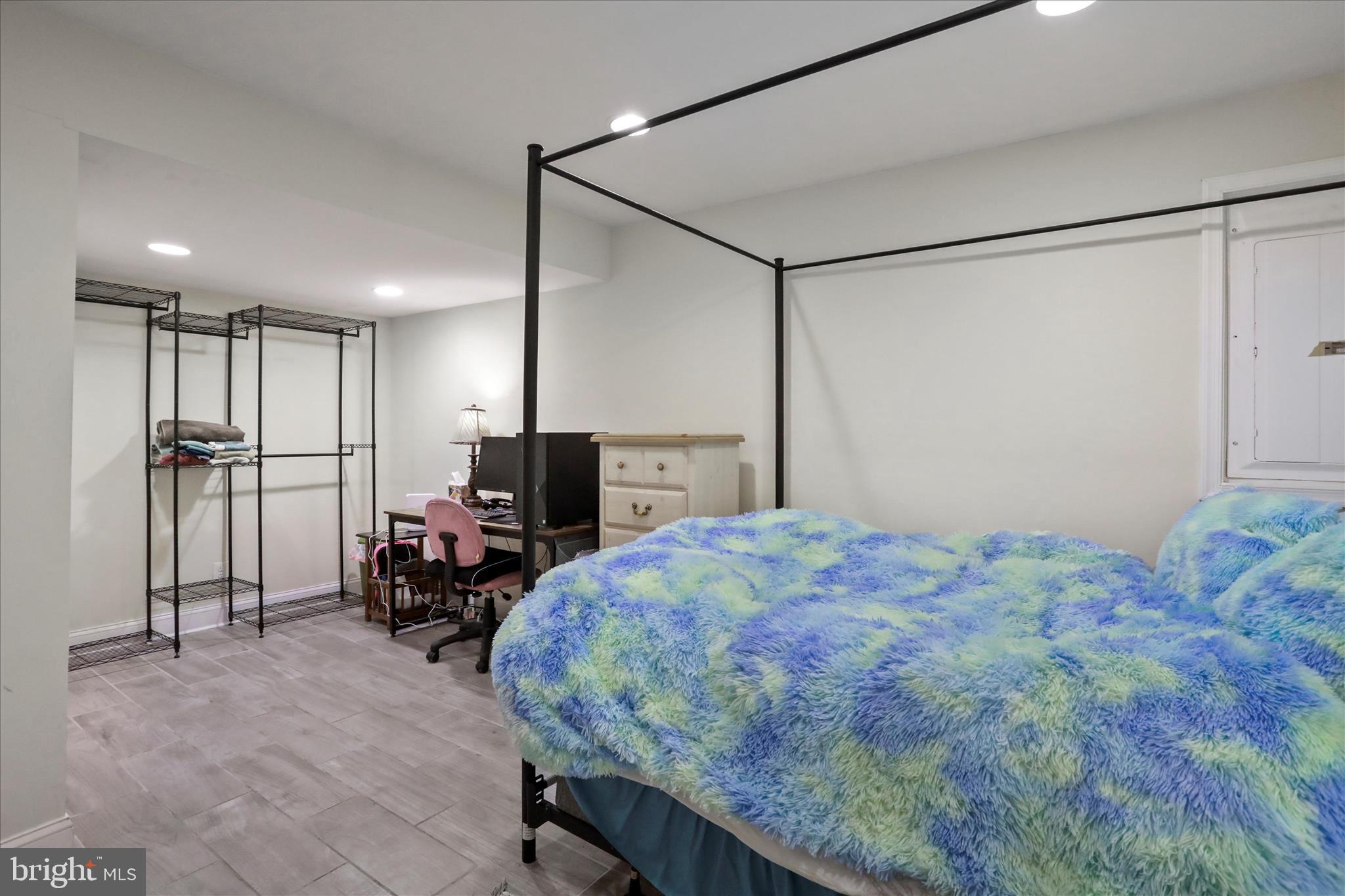 RAVENWING - Residential