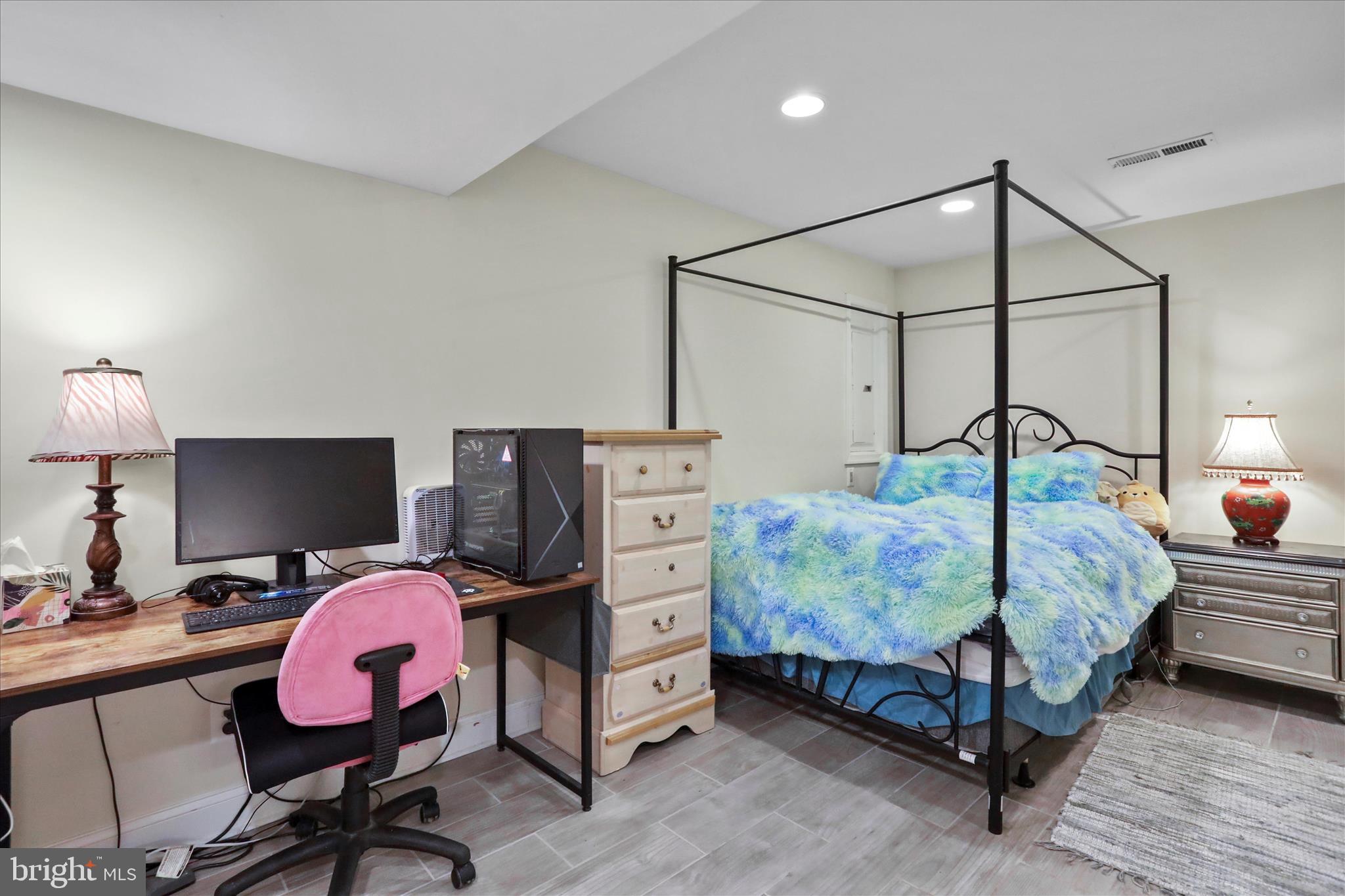 RAVENWING - Residential