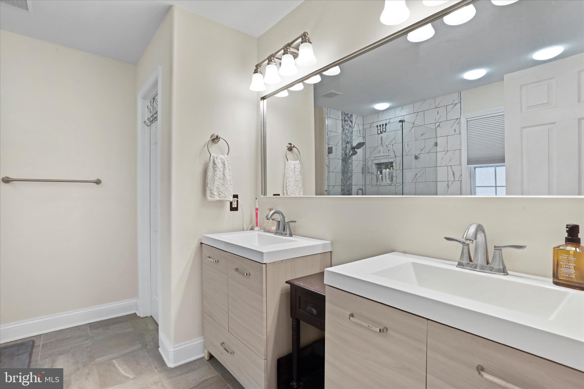 RAVENWING - Residential