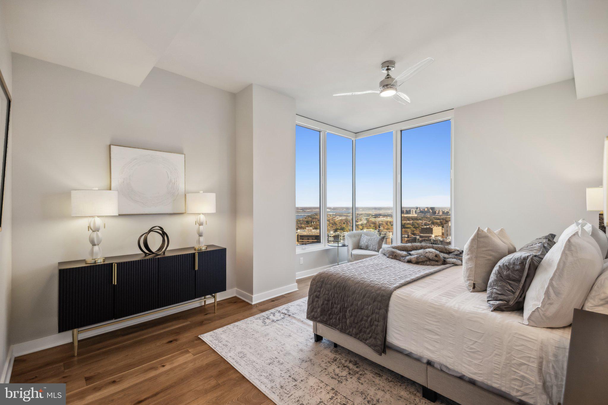 ROSSLYN - Residential