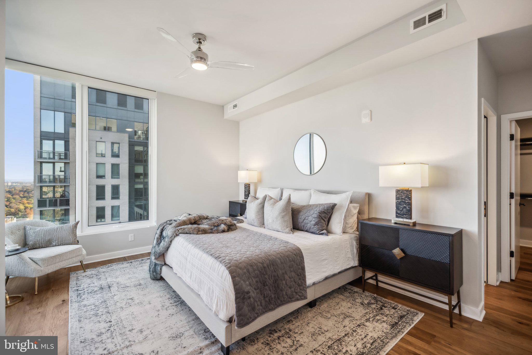 ROSSLYN - Residential