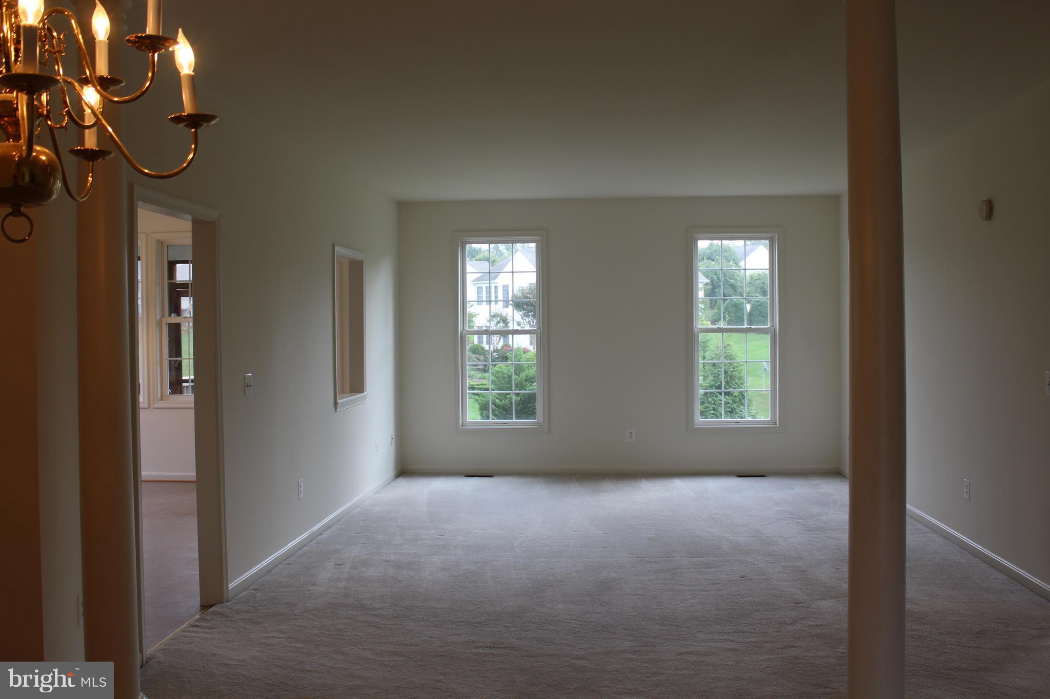 REDWOOD LAKES - Residential