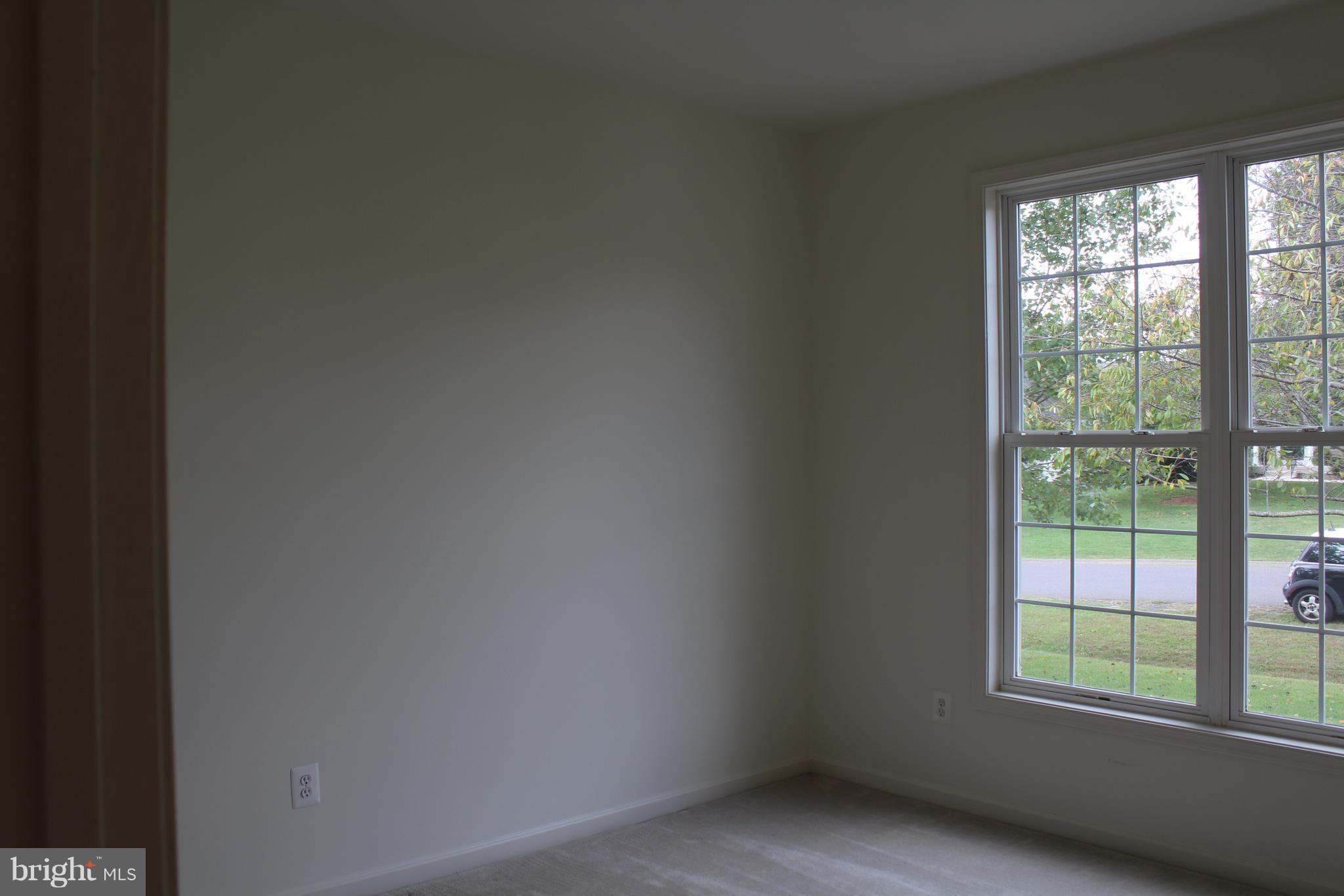 REDWOOD LAKES - Residential