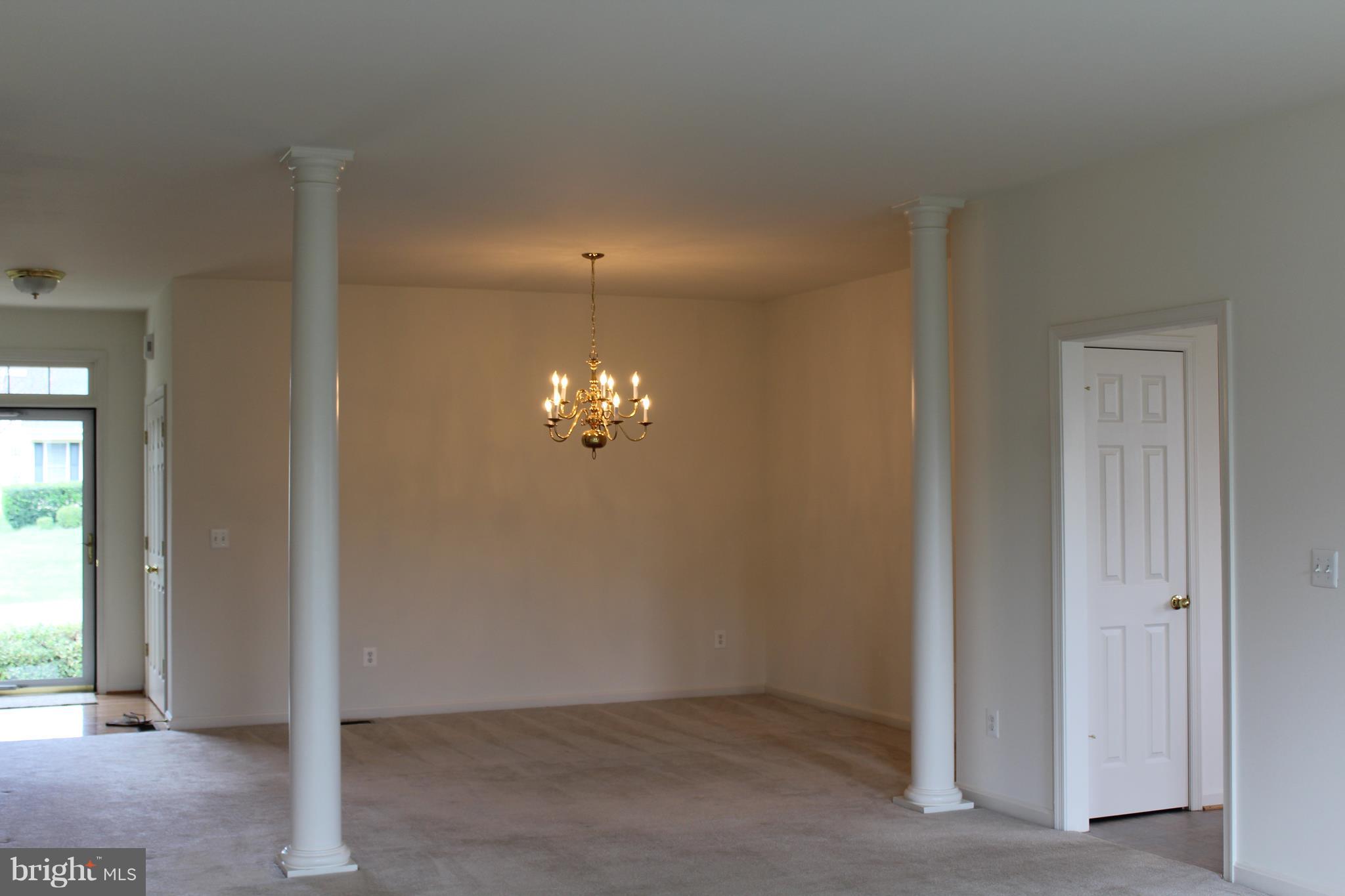 REDWOOD LAKES - Residential