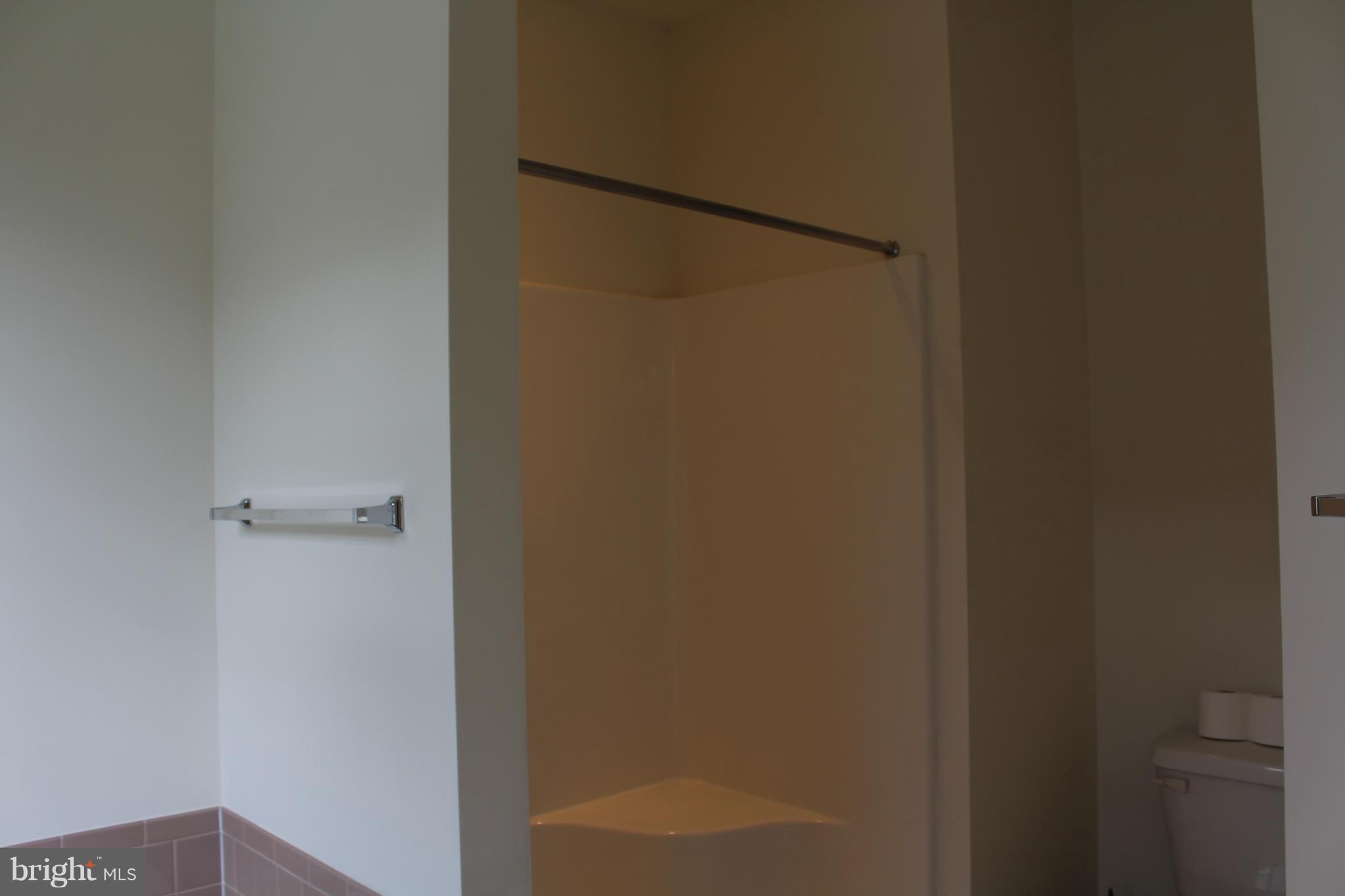 REDWOOD LAKES - Residential