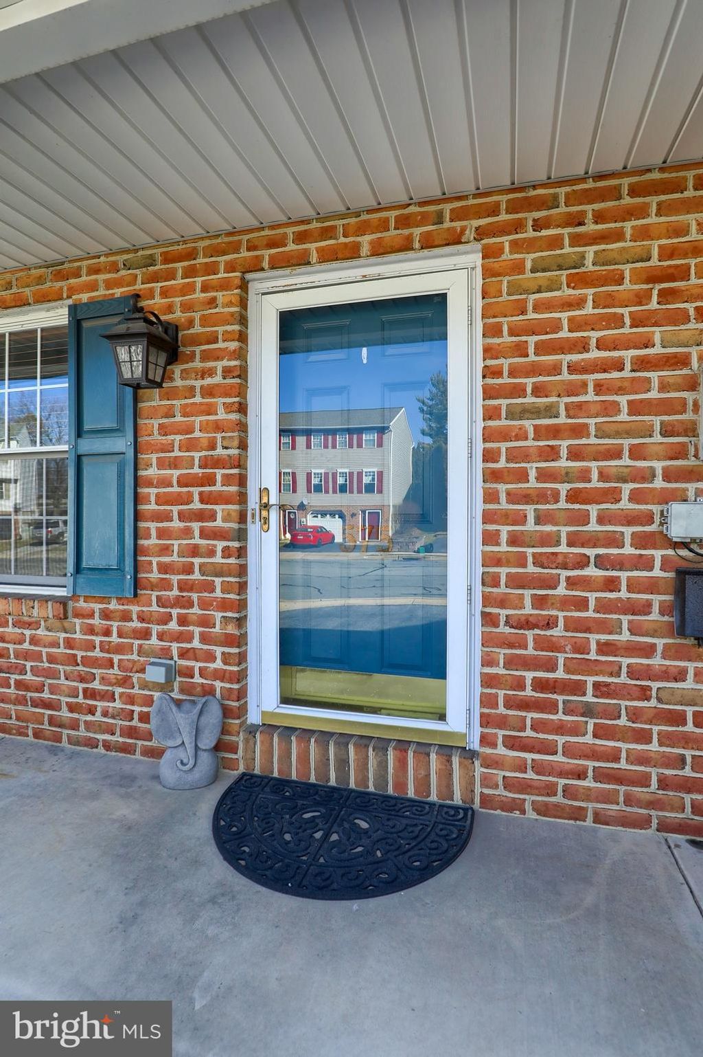 Photo of 575 CLOVERBROOK DR, EPHRATA, PA 17522 (MLS # PALA2030608)