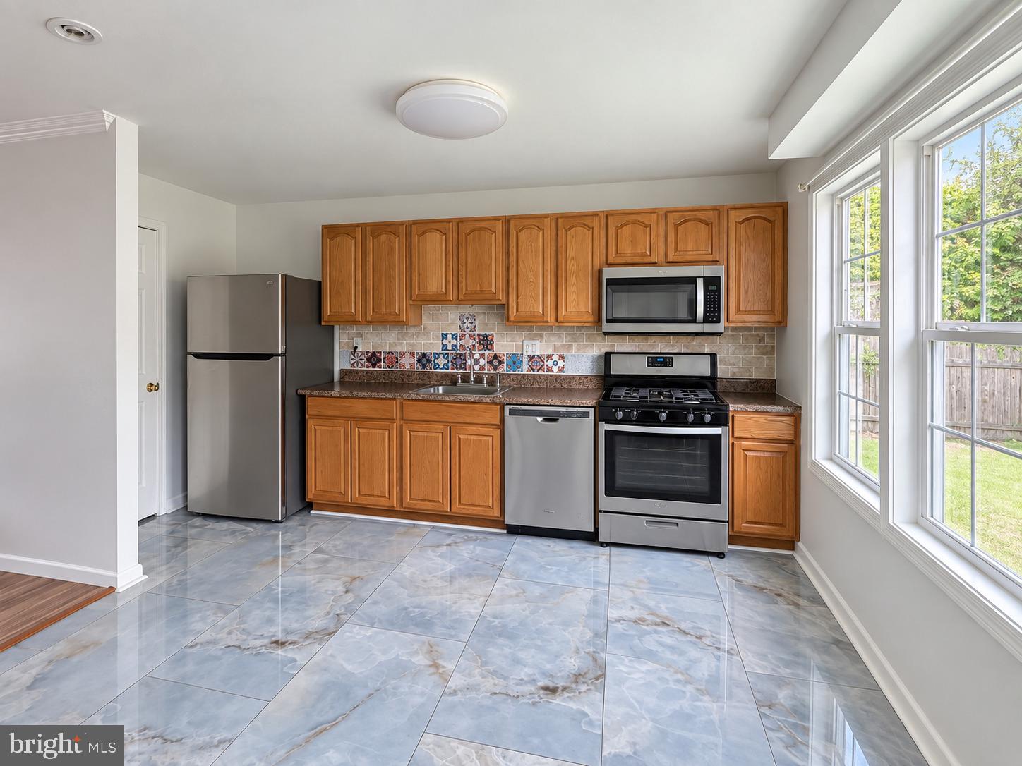8577 PIONEER DRIVE
