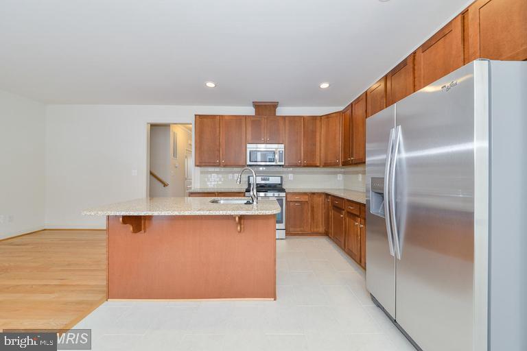 VALLEY VIEW ESTATES - Residential Lease