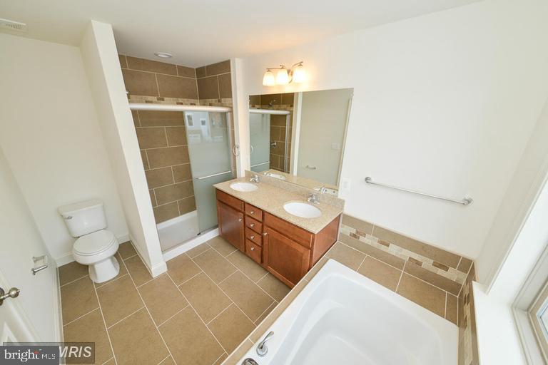 VALLEY VIEW ESTATES - Residential Lease