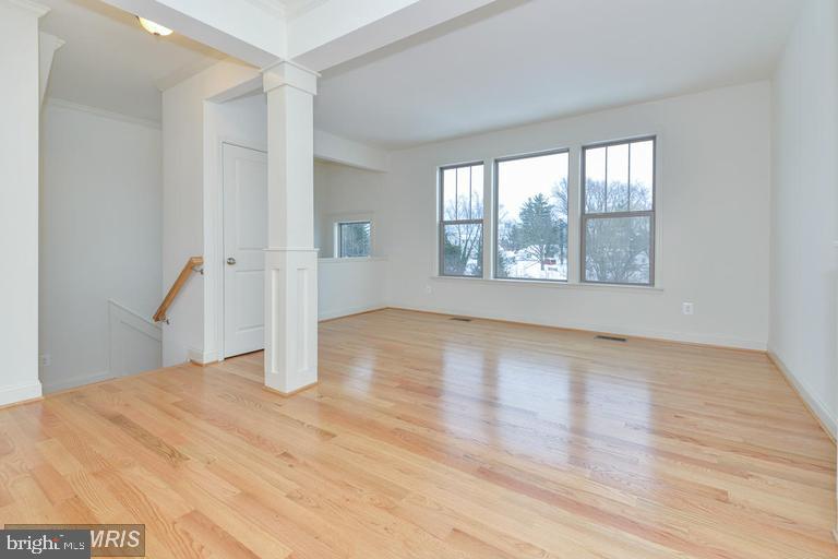 VALLEY VIEW ESTATES - Residential Lease