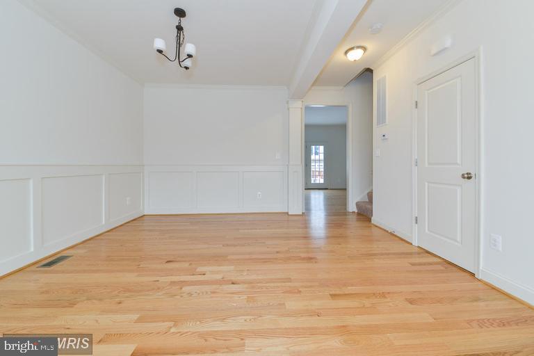 VALLEY VIEW ESTATES - Residential Lease