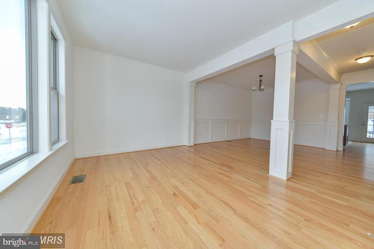 VALLEY VIEW ESTATES - Residential Lease