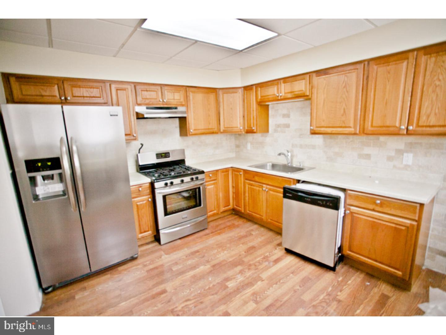 MANAYUNK - Residential Lease
