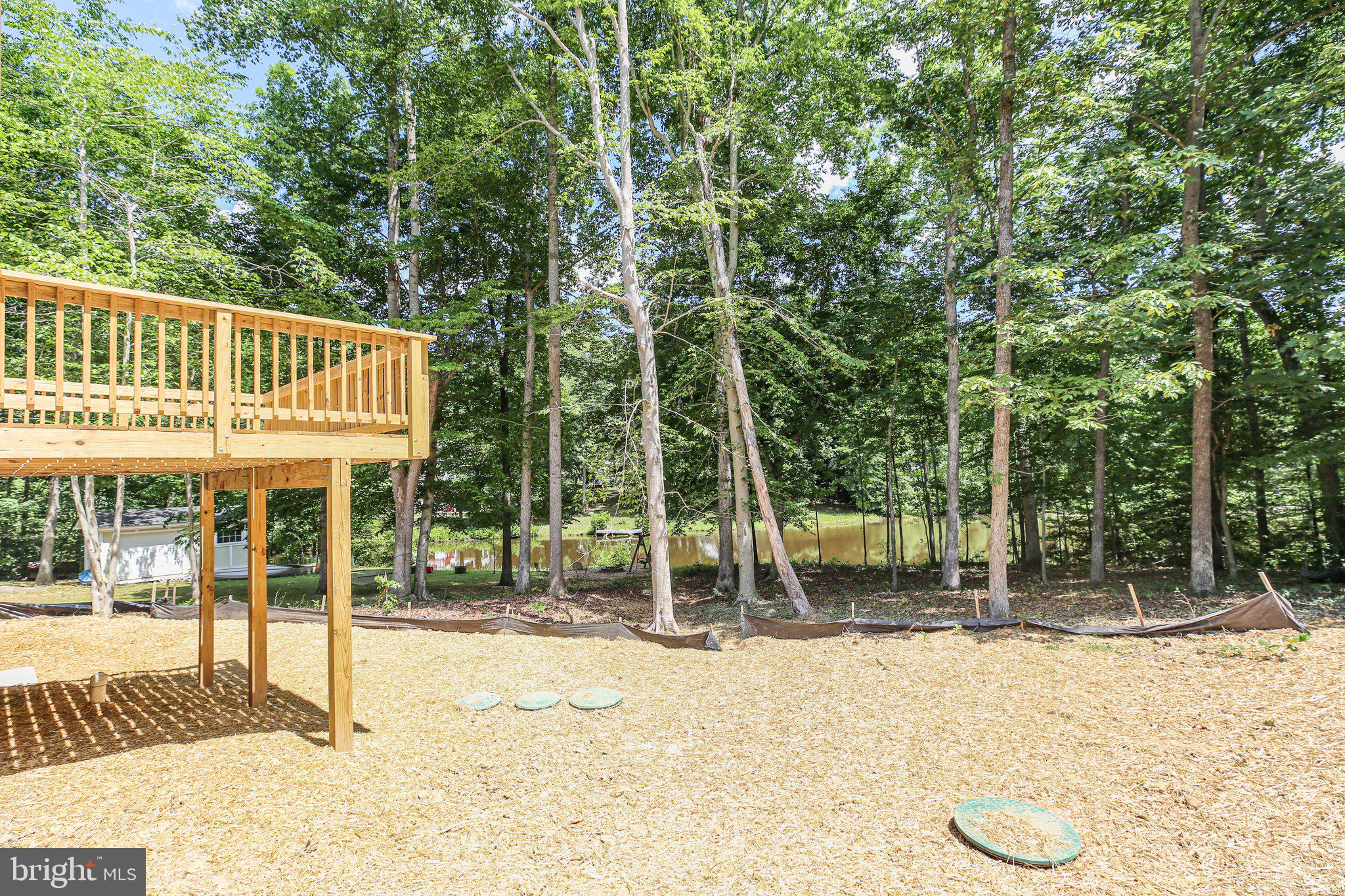 LAKE LAND OR - Residential