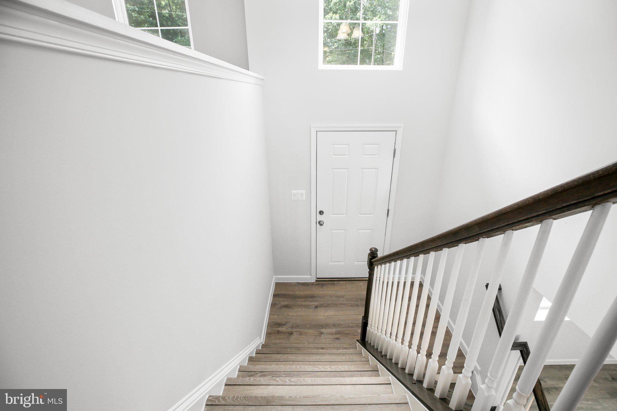 LAKE LAND OR - Residential