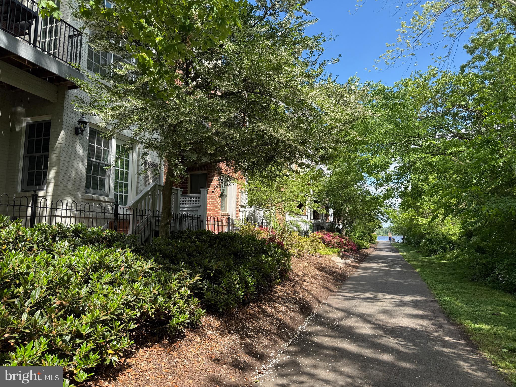 FORDS LANDING - Residential