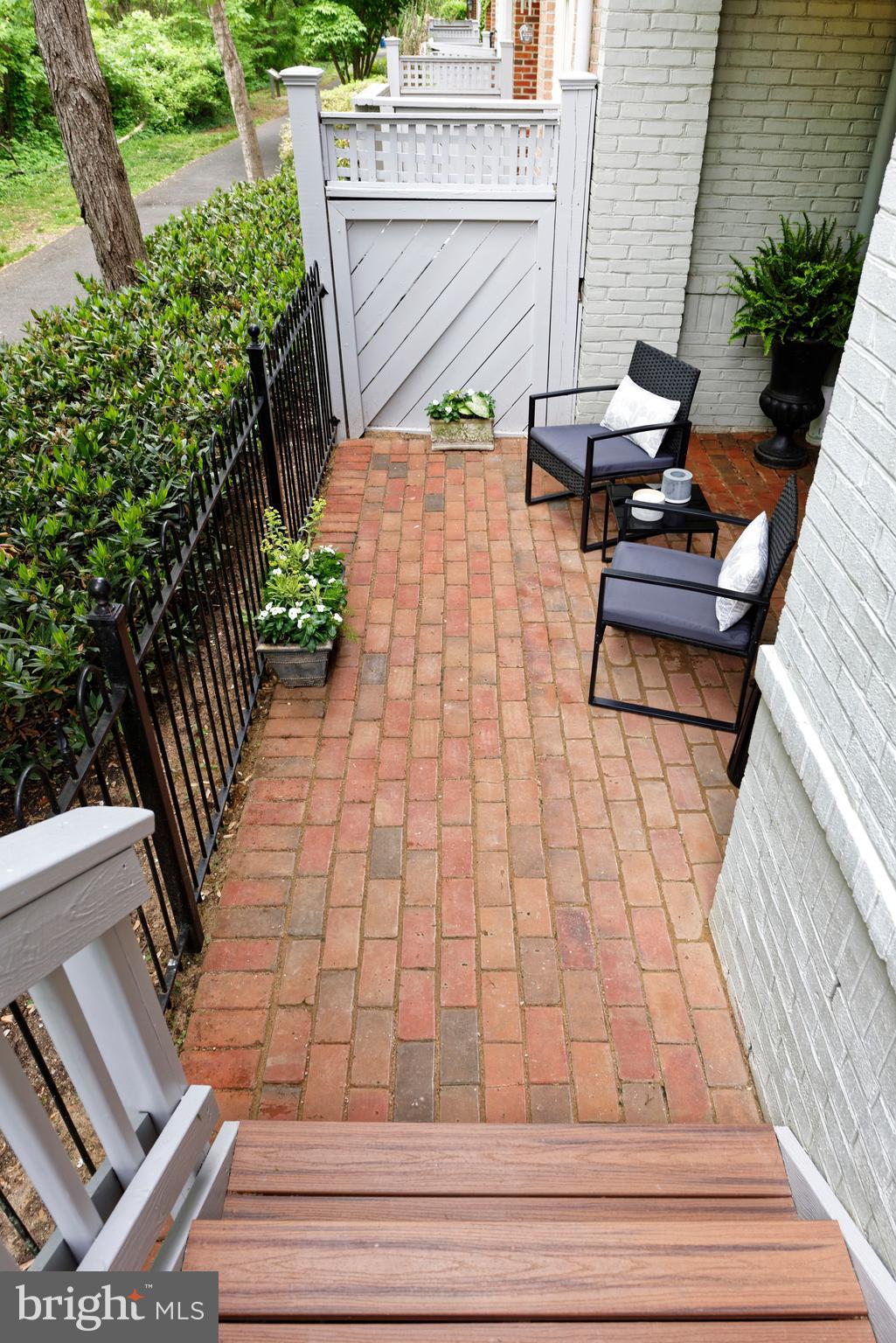 FORDS LANDING - Residential