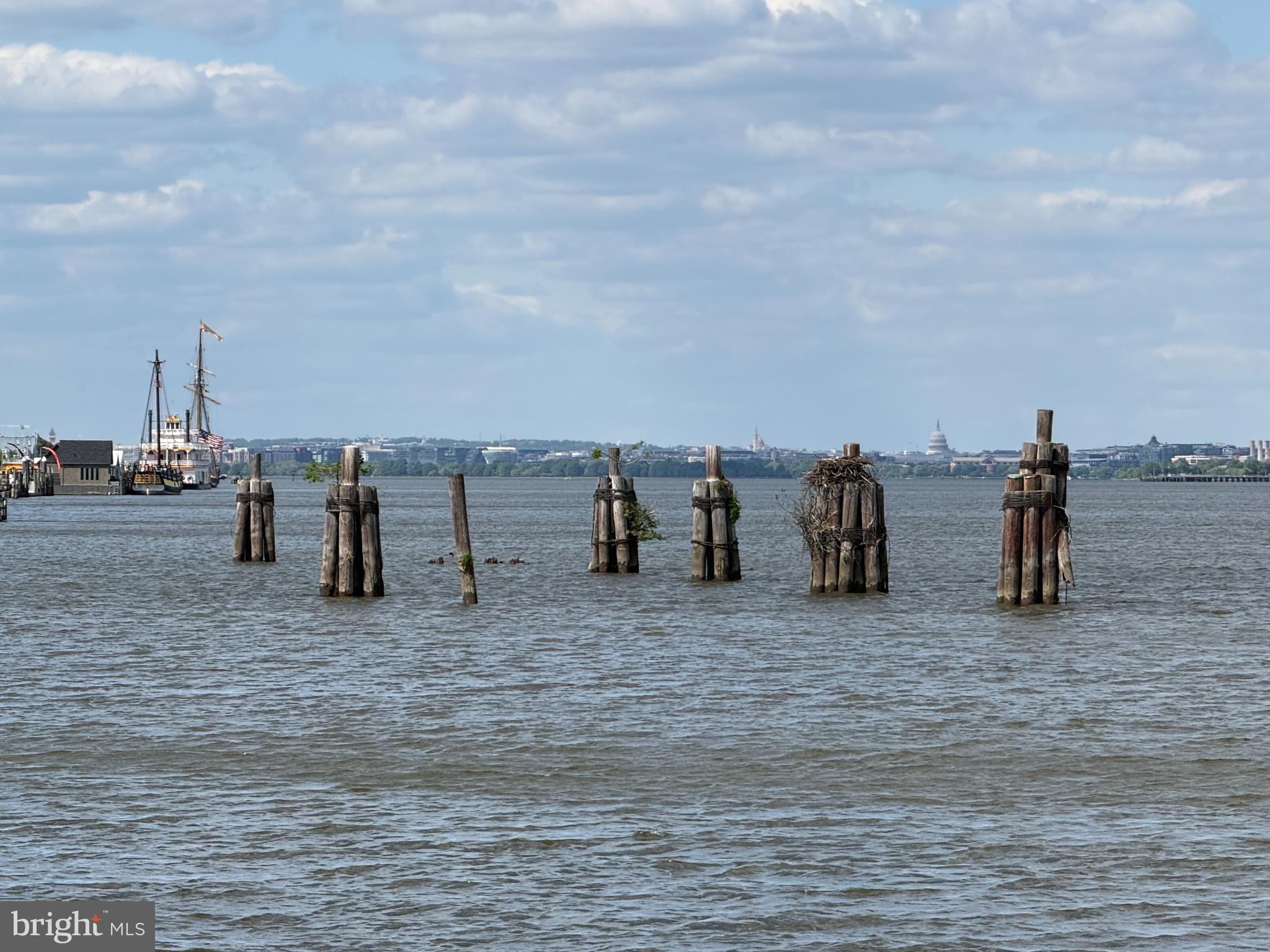 FORDS LANDING - Residential