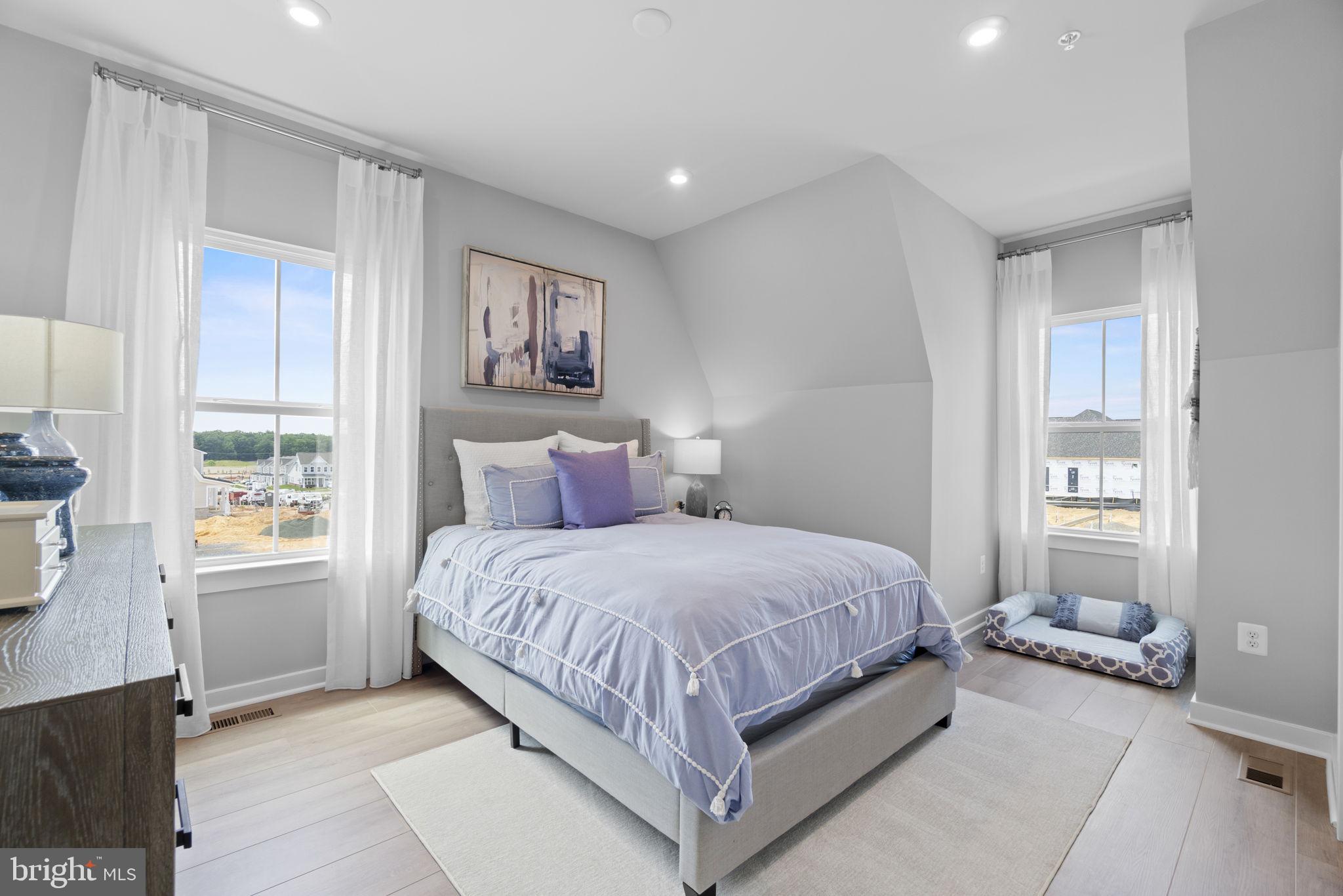 THE VILLAGE AT CABIN BRANCH - Residential