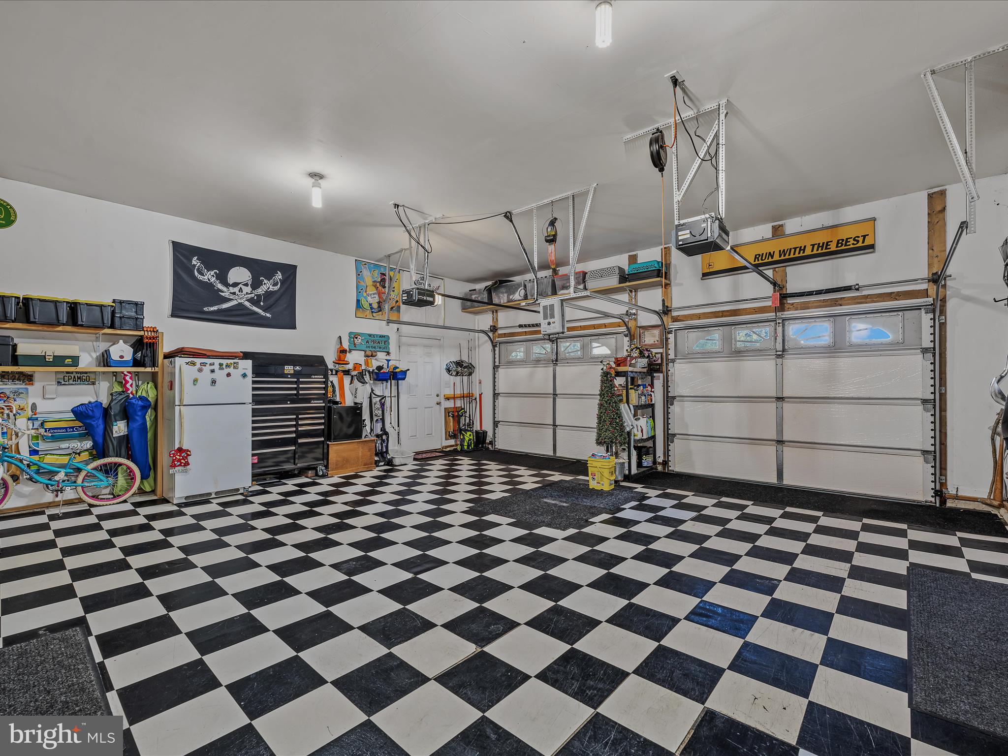 BROOKFIELD ON THE POTOMAC - Residential